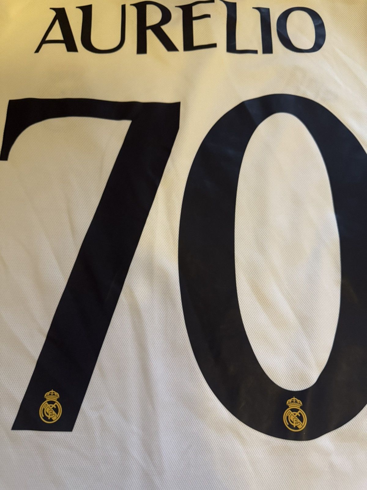 Adidas REAL MADRID CF 2023/2024 HOME FOOTBALL SHIRT SZ L HR3796 Size US L / EU 52-54 / 3 - 7 Thumbnail