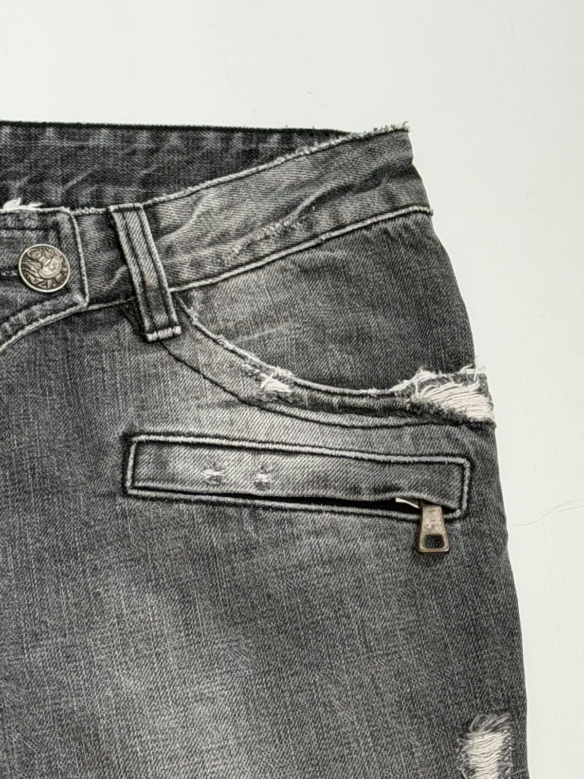 Balmain BALMAIN Decarnin FW2010 Flared Biker Buttoned Ripped Jeans Size US 28 / EU 44 - 10 Thumbnail