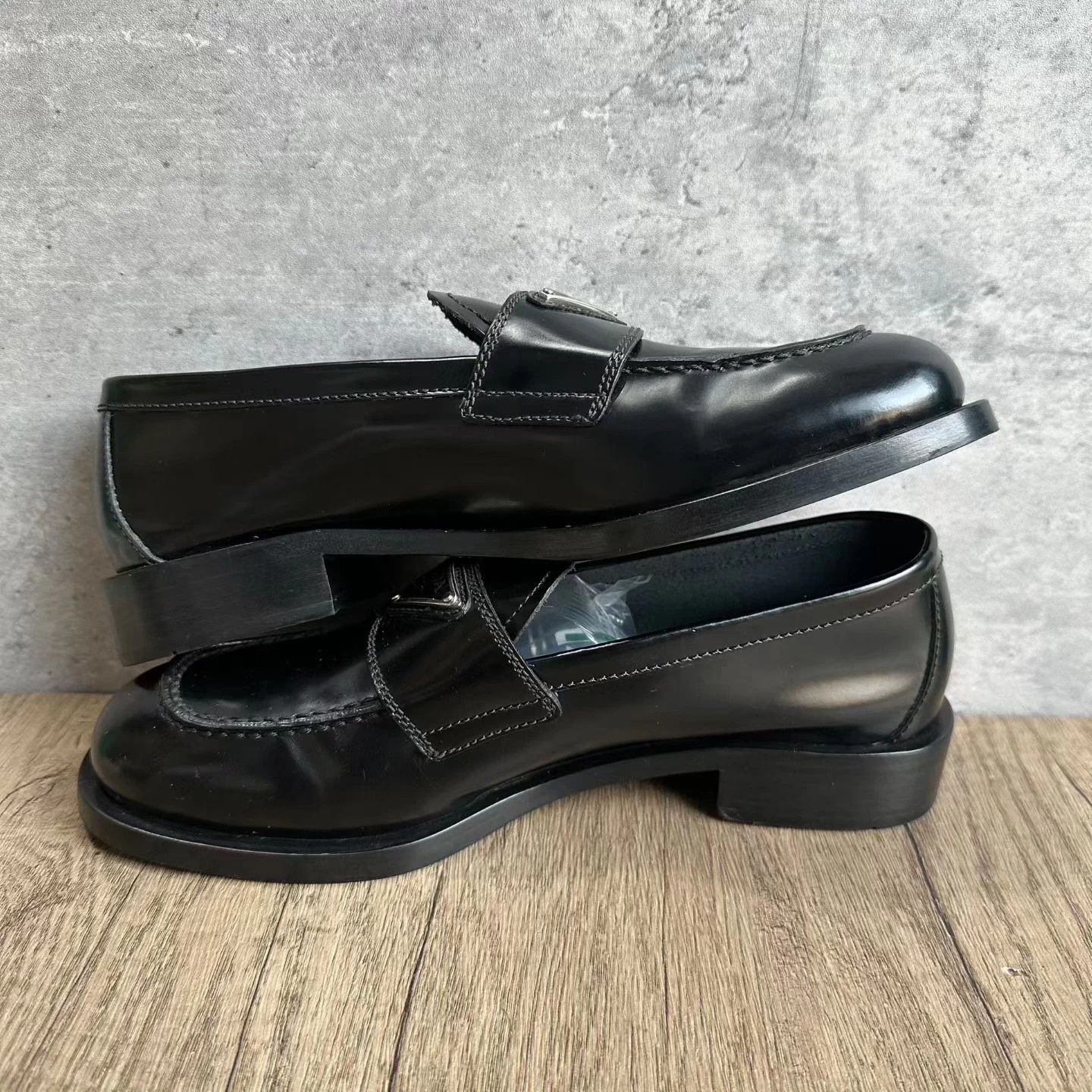 Prada Prada triangle logo loafers Size US 7.5 / IT 37.5 - 4 Thumbnail