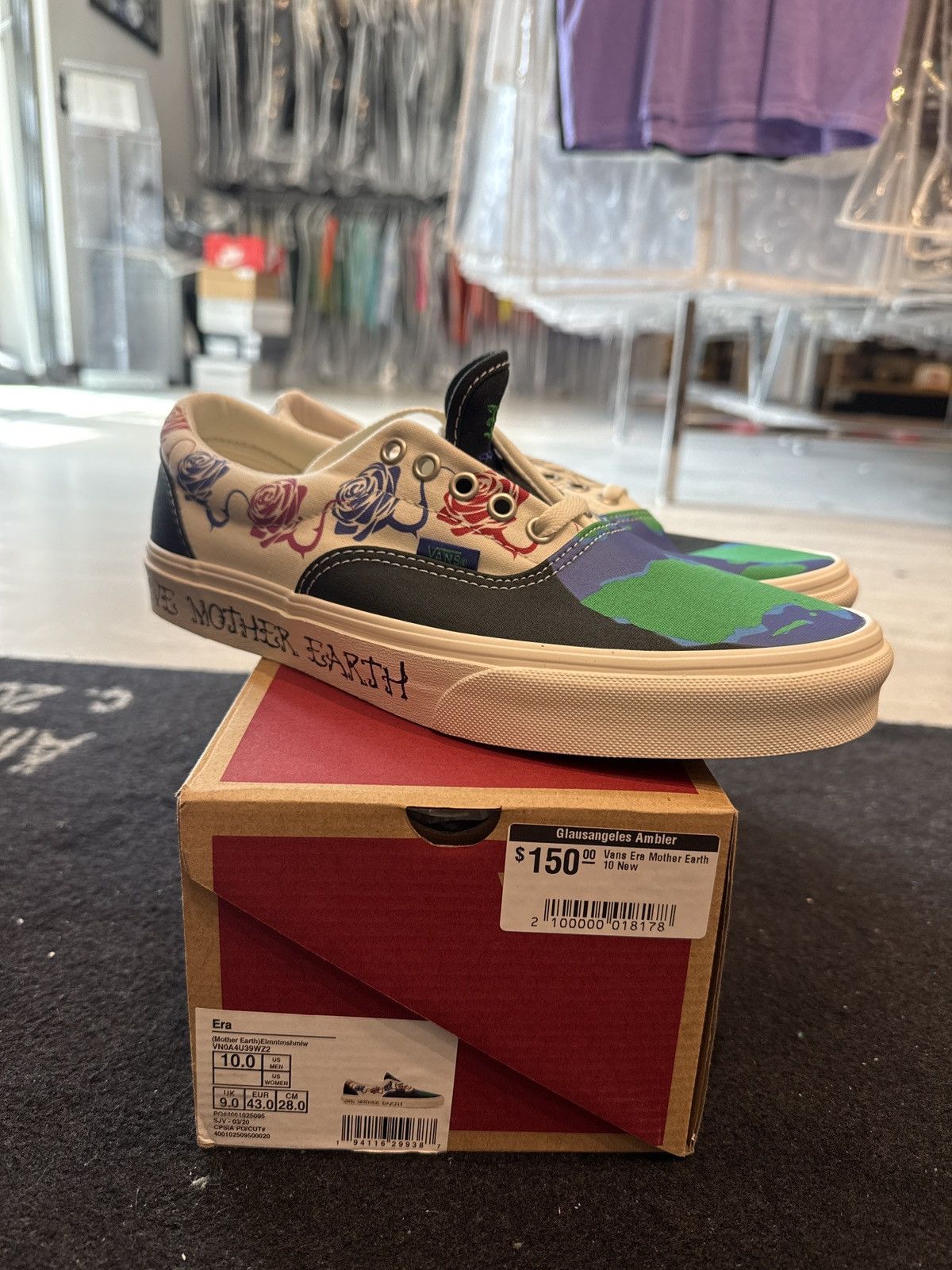 Vans Vans era Mother Earth size 10 Size US 10 / EU 43 - 1 Thumbnail