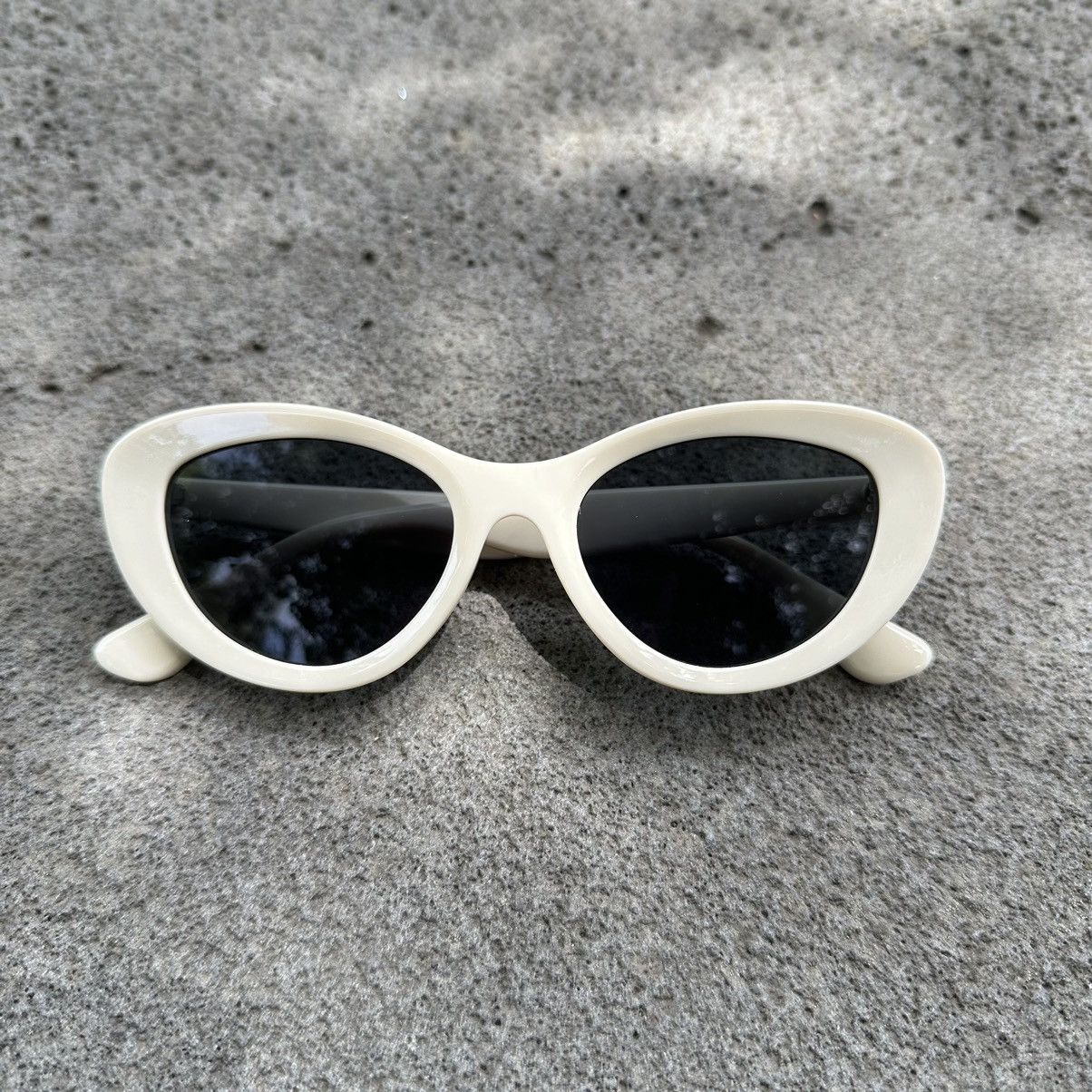 Other Y2K Unisex Sunglasses Retro Fashion Shades QZ833-01 Size ONE SIZE - 1 Thumbnail
