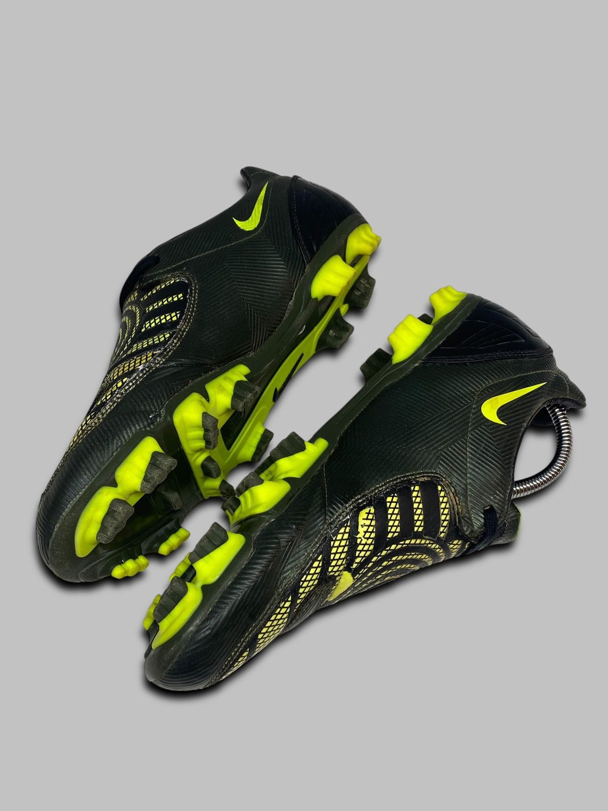 Nike Nike Total 90 Laser Shoot II FG Soccer Boots Cleats 2007 Size US 9.5 / EU 42-43 - 8 Thumbnail