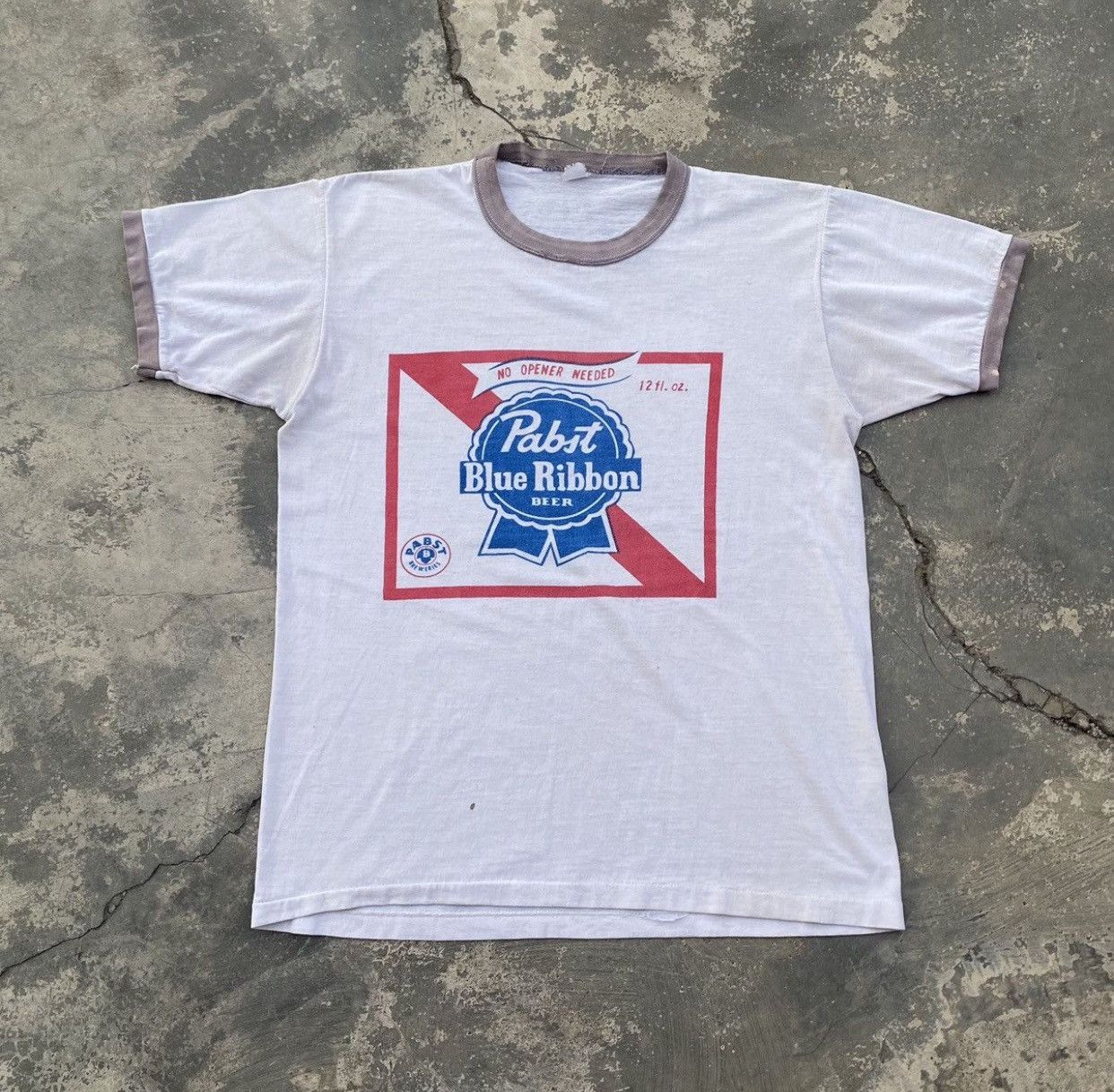 Vintage 1980s Distressed Pabst Blue Ribbon tee Size US M / EU 48-50 / 2 - 1 Thumbnail