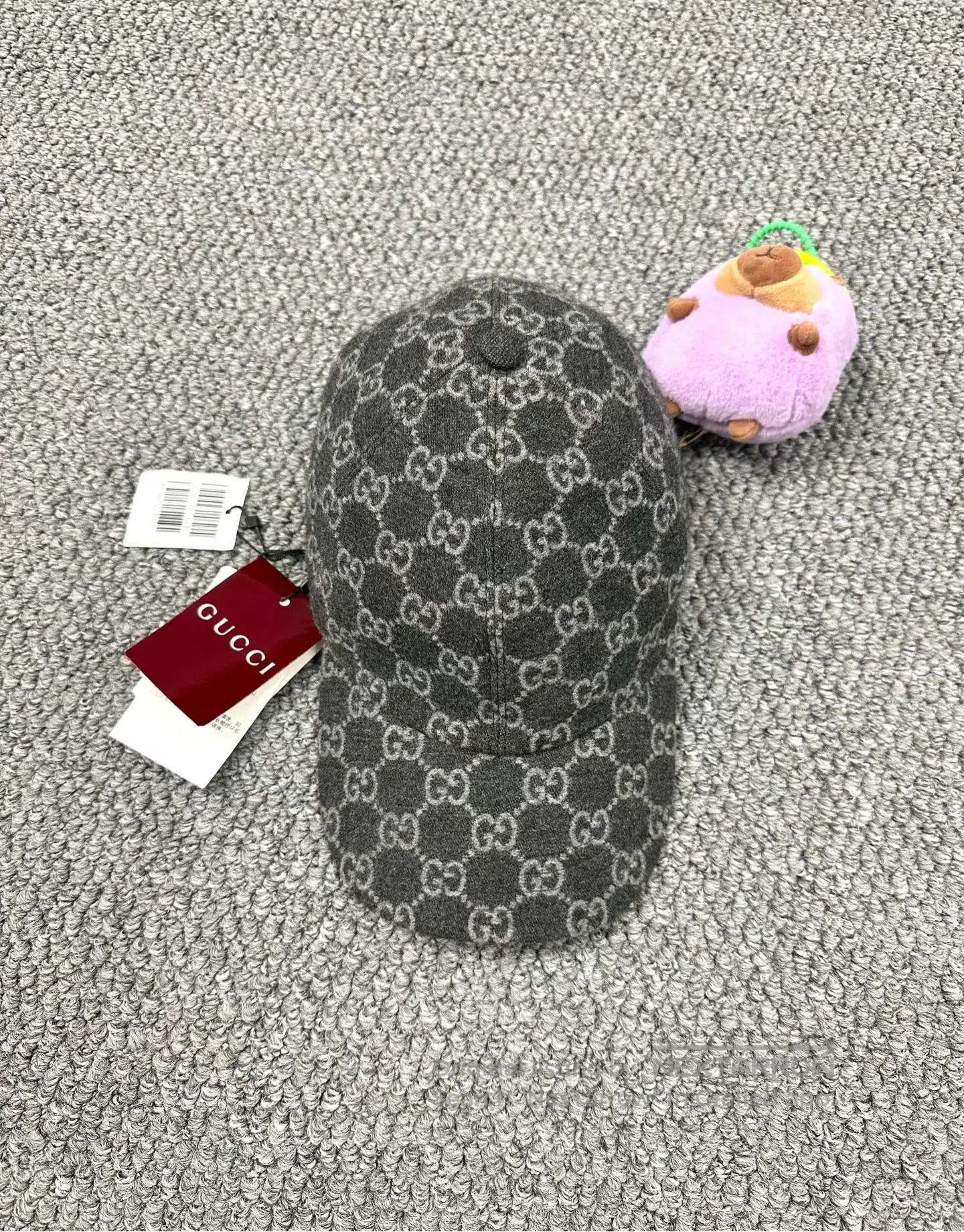 Gucci Guicci size S Dark grey double G full print wool duckbill Size ONE SIZE - 1 Thumbnail