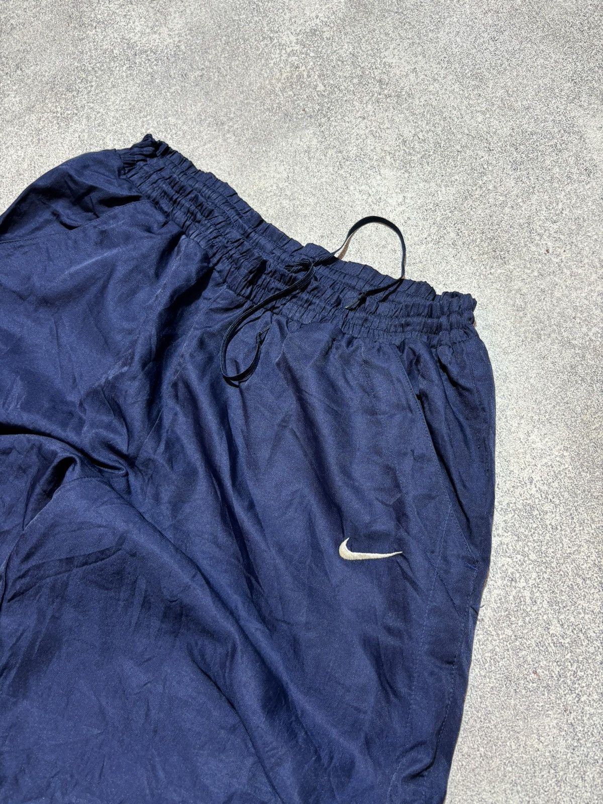 Japanese Brand × Nike × Vintage Nike Vintage Drill Small Logo Nylon pants Blue 00s size L Size US 34 / EU 50 - 7 Thumbnail