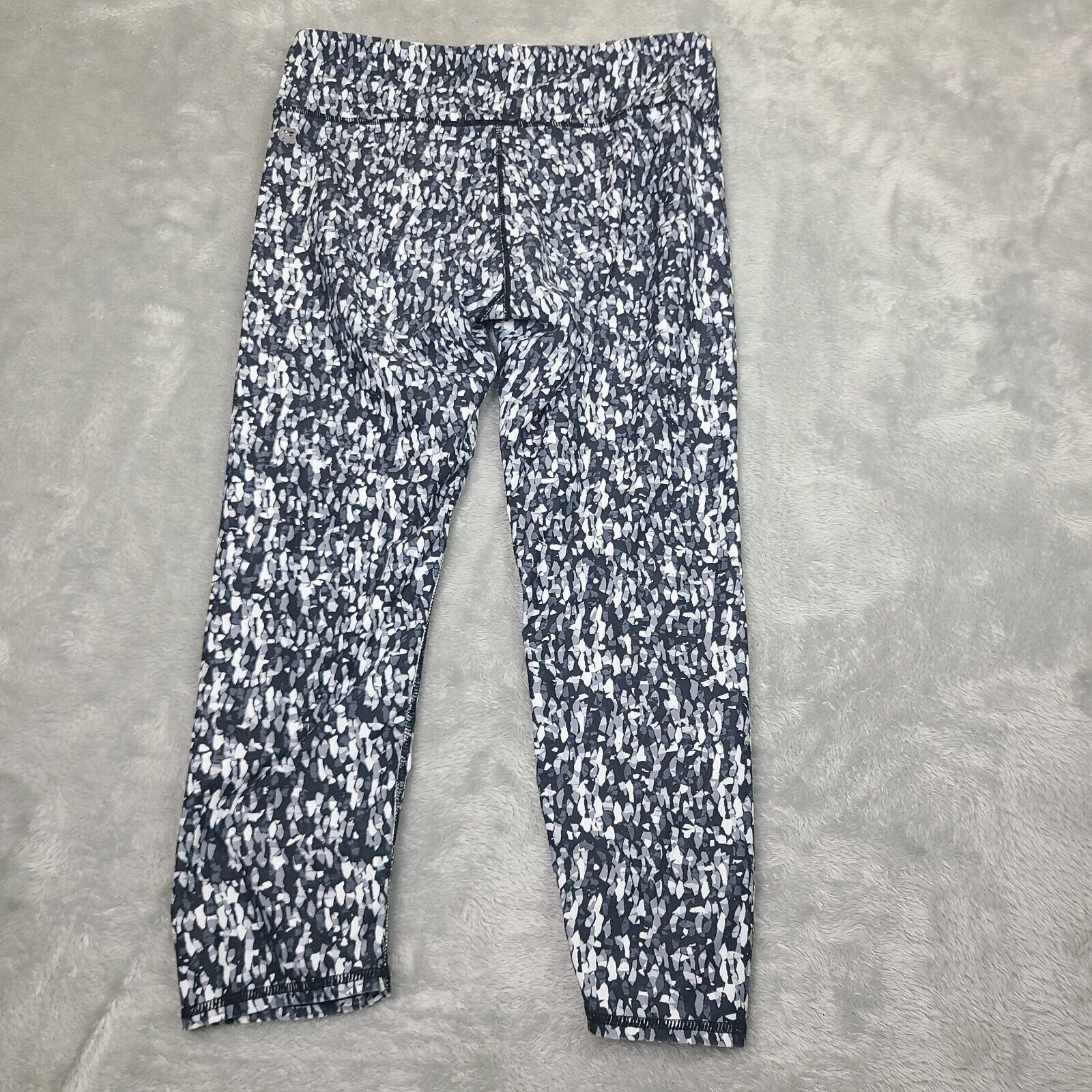 Fabletics Fabletics Leggings Grey Mesh Size Small Design Mesh Panel Ac Size 28" / US 6 / IT 42 - 9 Thumbnail