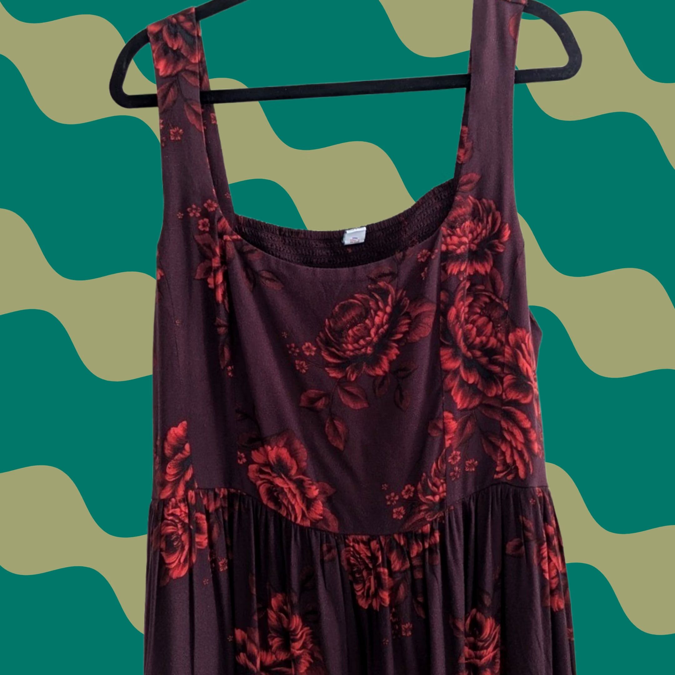 old navy red floral dress Old Navy Casual Dress - A-Line: Red Floral Dresses - Used