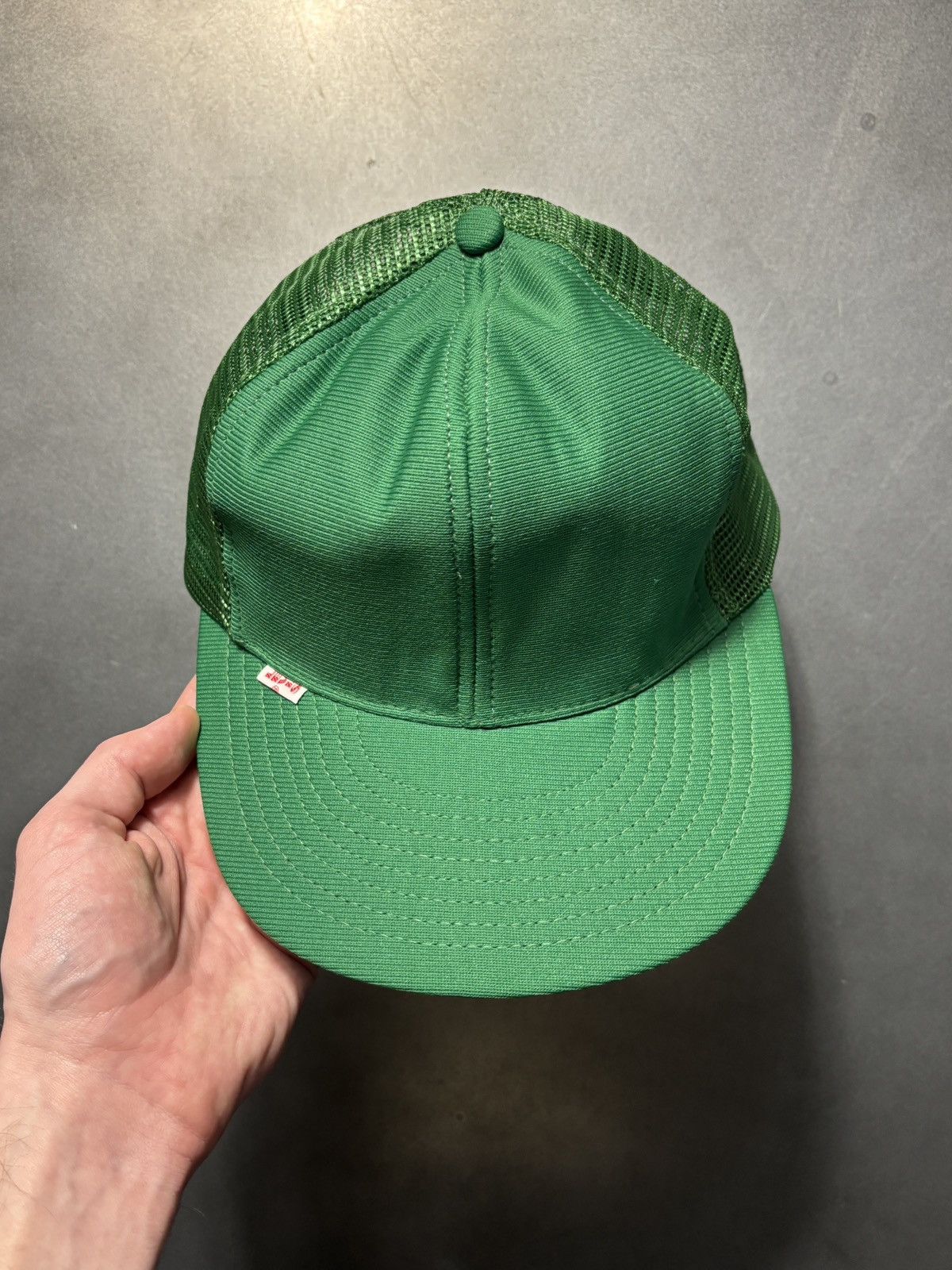 Levi's Vintage Levi's Big E Trucker Hat White Tab Red Lettering 70s Size ONE SIZE - 6 Thumbnail