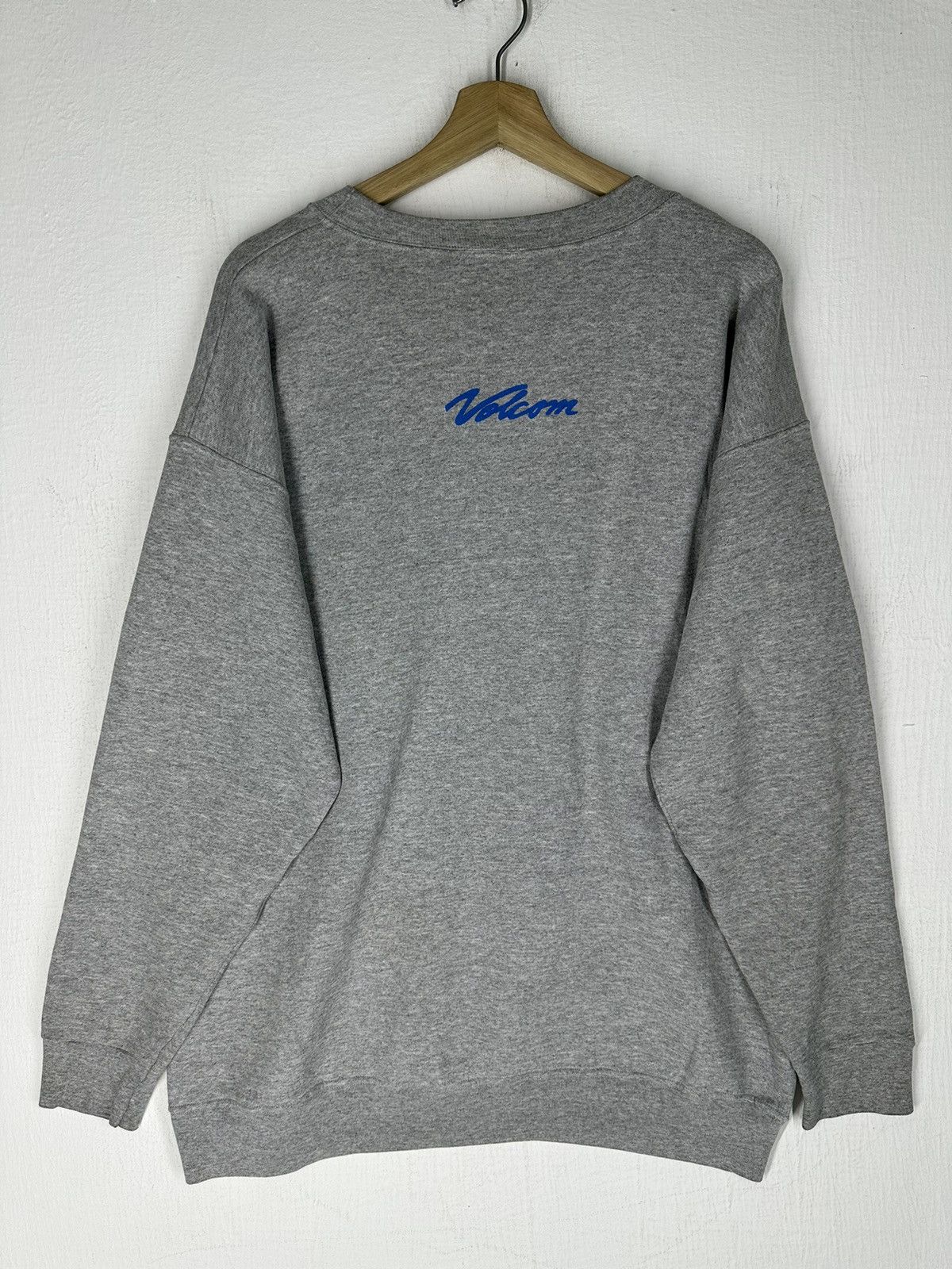 Vintage × Volcom Vintage Volcom Center Logo Sweatshirt Size US L / EU 52-54 / 3 - 4 Thumbnail