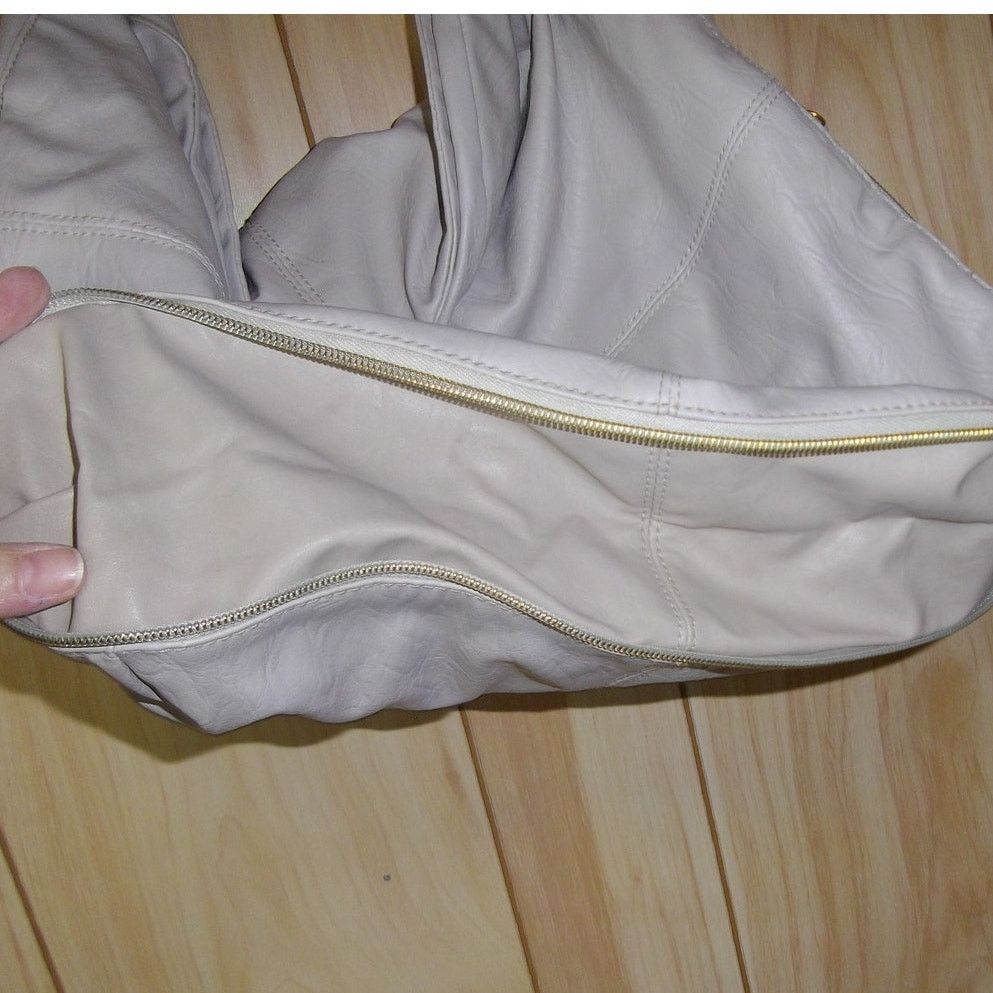 Other Mark by Avon Vintage Y2K Boho Beige Faux Leather Bag Size ONE SIZE - 3 Thumbnail