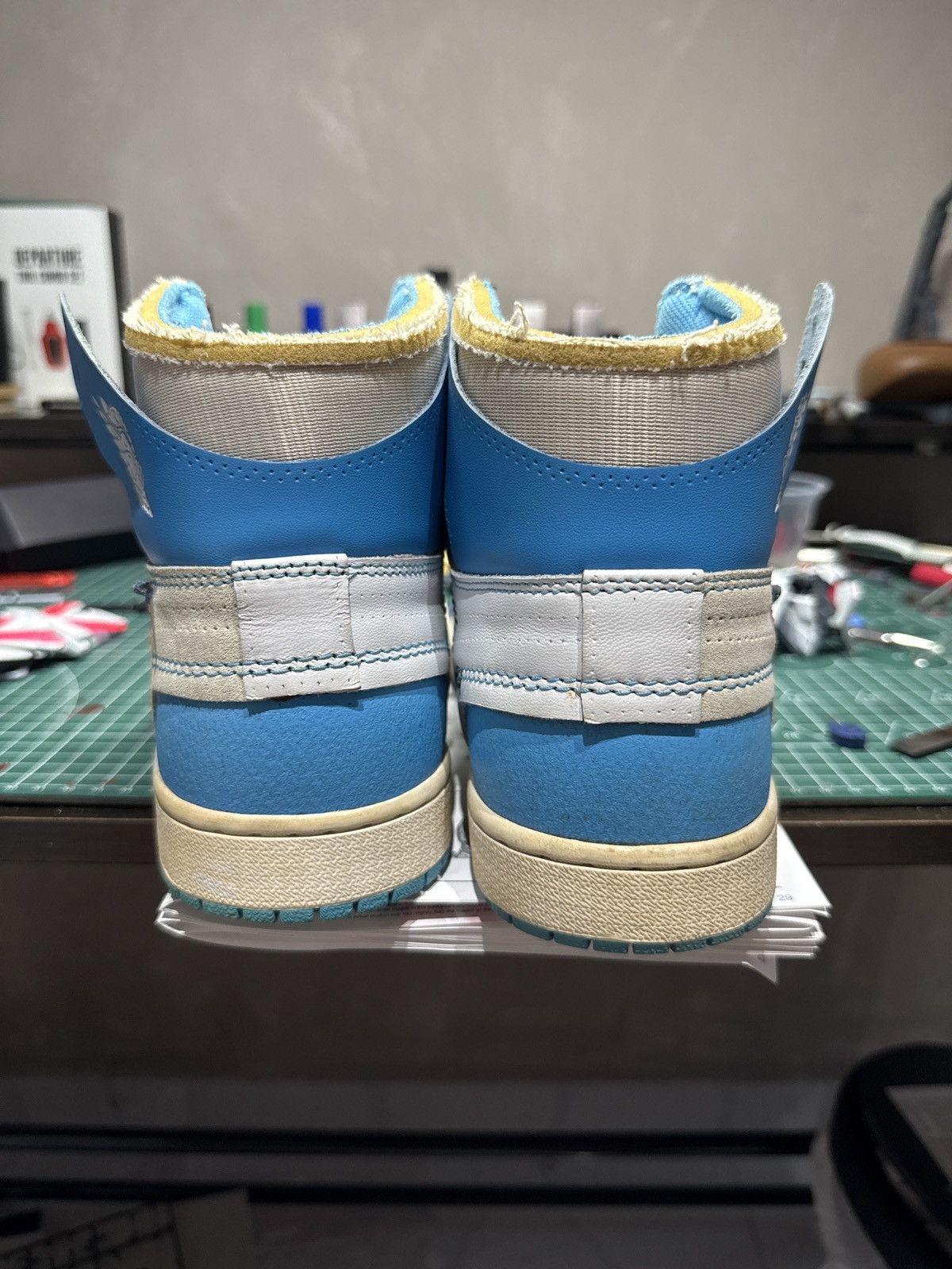 Jordan Brand × Off-White Jordan 1 off white UNC Size US 11 / EU 44 - 4 Thumbnail