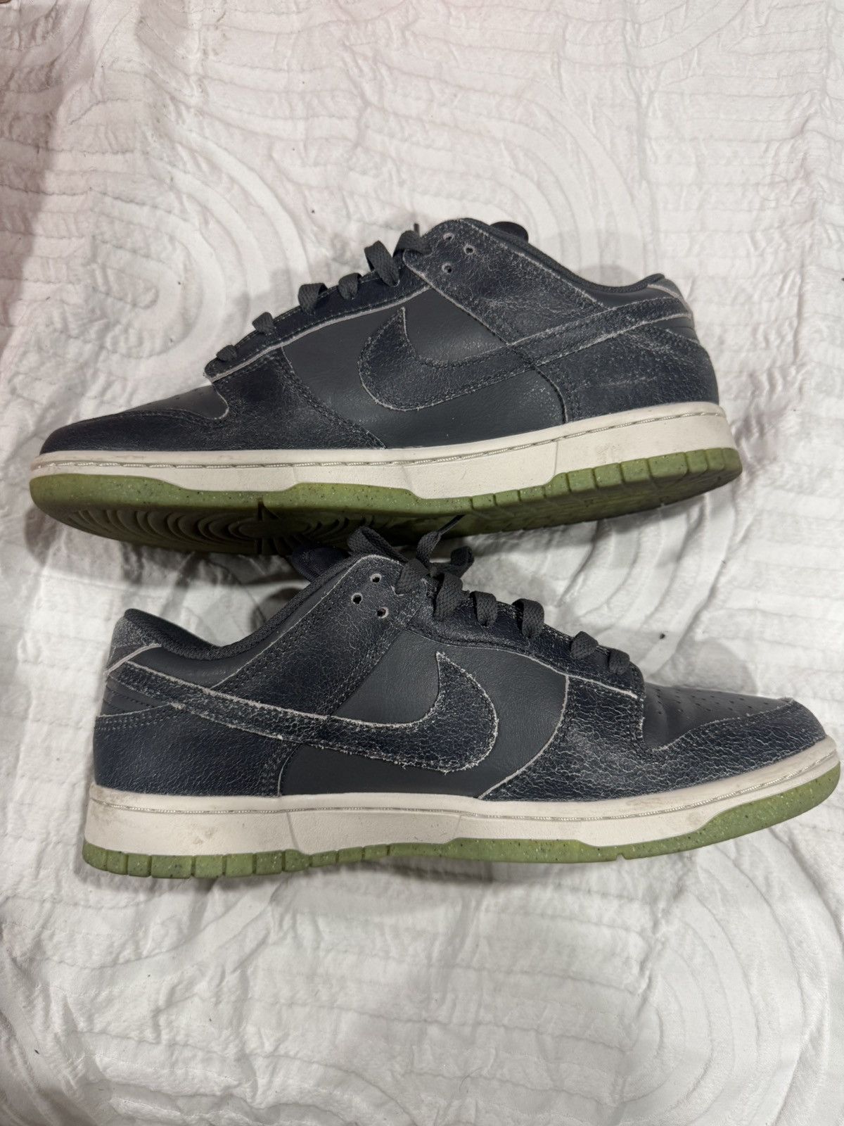 Nike Nike dunk dark grey soles glow size 10 Size US 10 / EU 43 - 3 Thumbnail