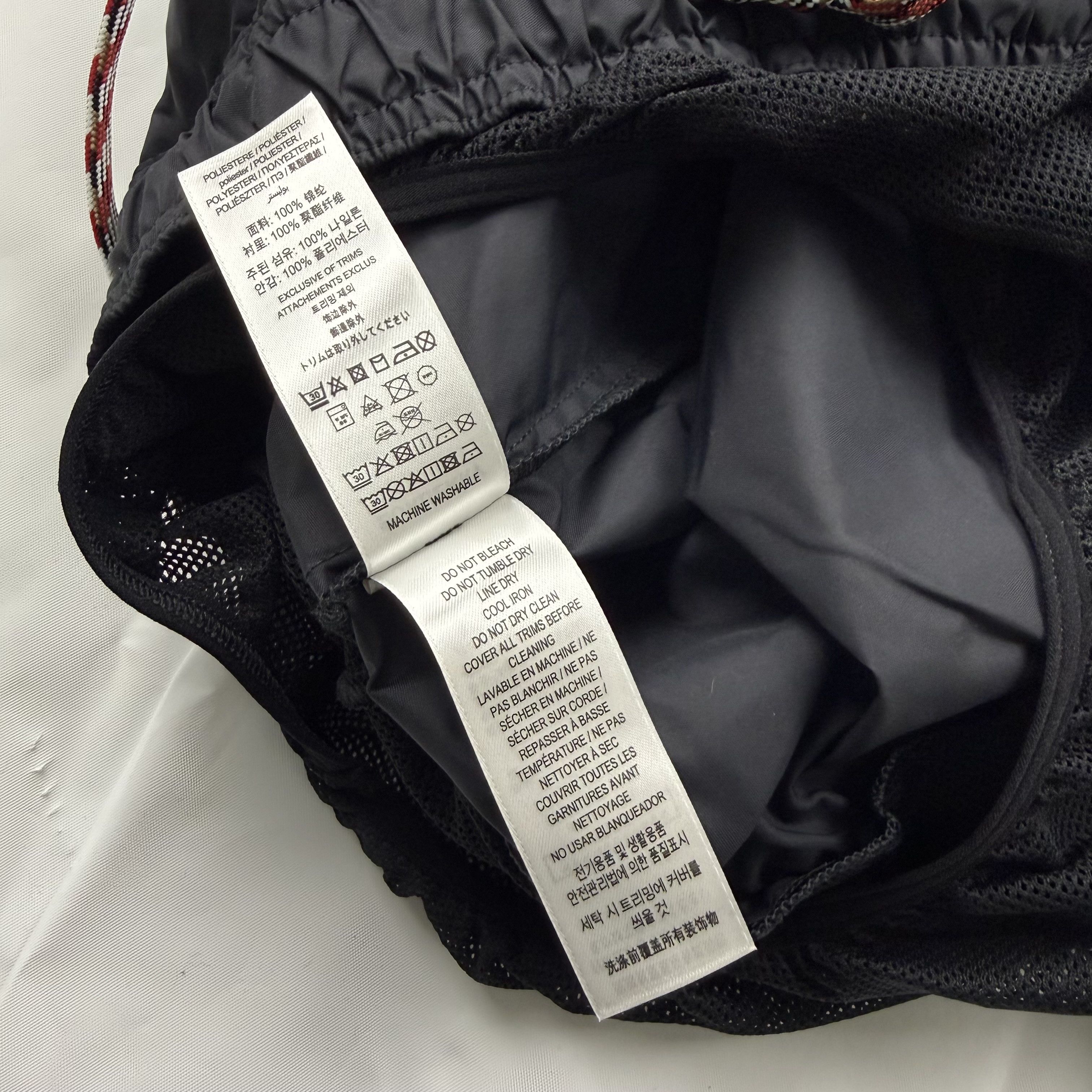 Burberry Burberry London England Mens Black Logo Patch Swim Shorts Size US 41 - 5 Thumbnail