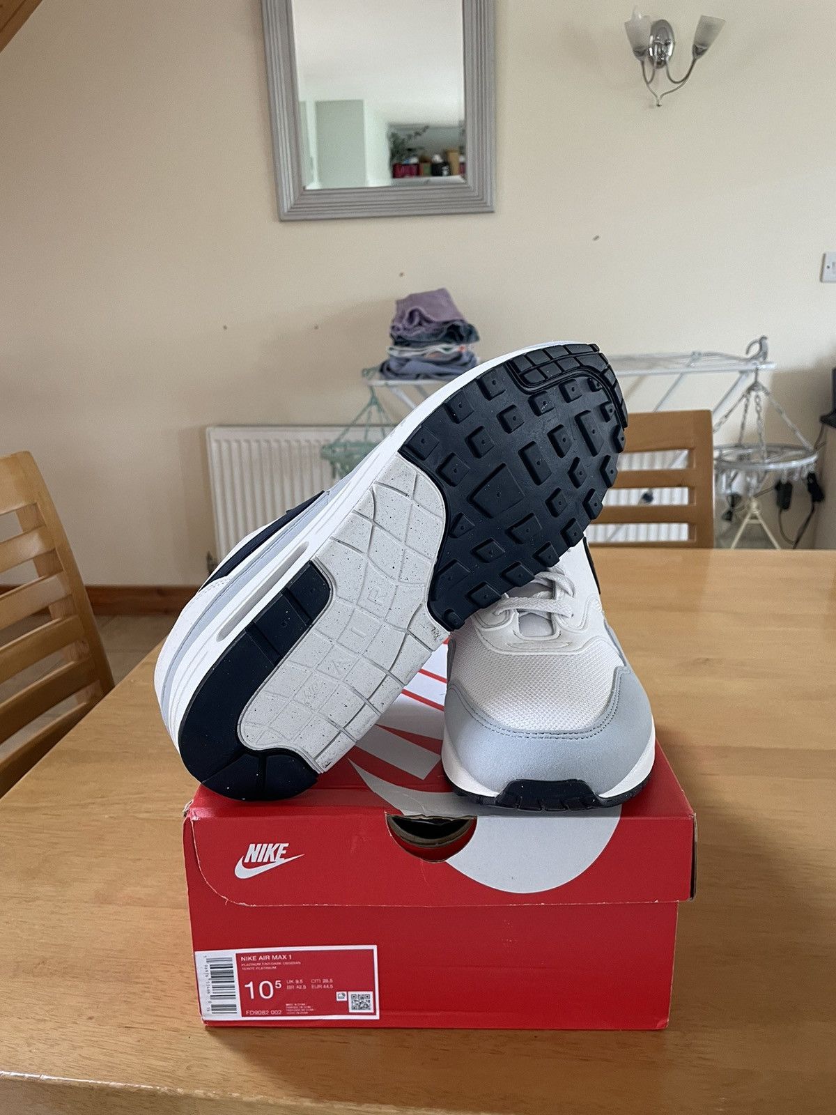 Nike Nike Air Max 1 Platinum Tint/Dark Obsidian Size US 10.5 / EU 43-44 - 7 Thumbnail