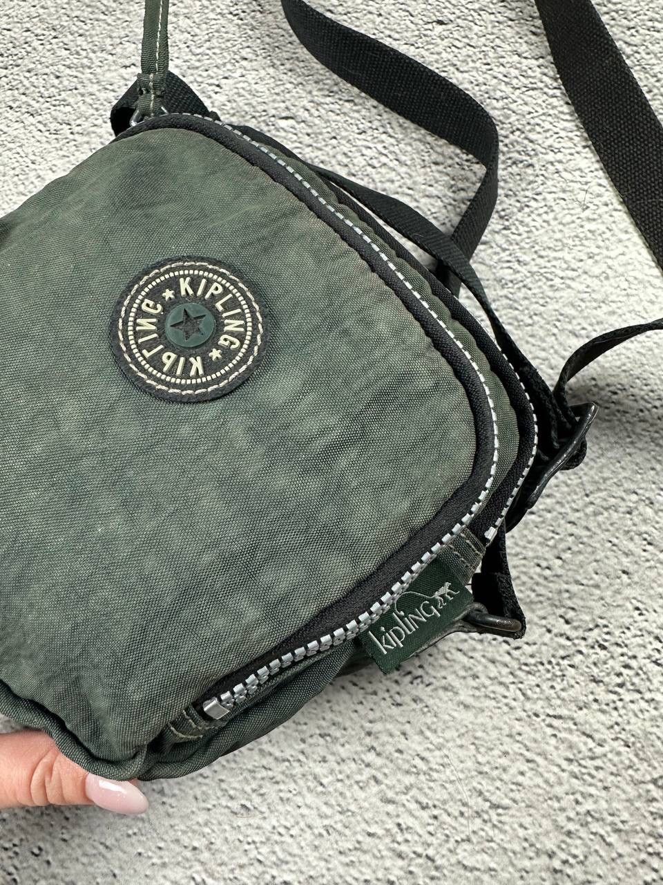 Japanese Brand Vintage Japan Messenger Sling Bag Distressed Y2K Faded Size ONE SIZE - 16 Thumbnail
