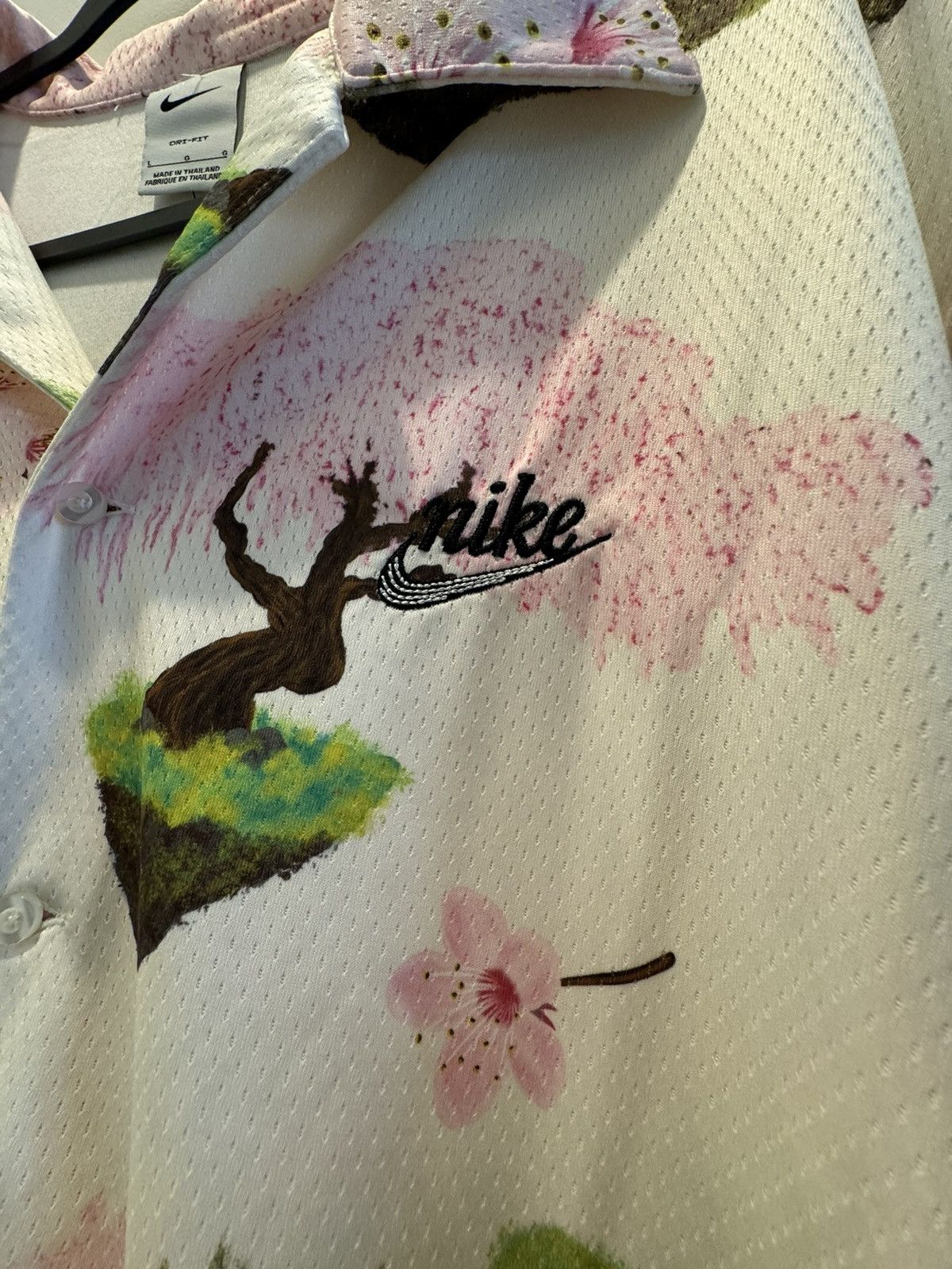 Nike Nike Cherry Blossom Mesh Button Up Shirt Size US L / EU 52-54 / 3 - 3 Thumbnail