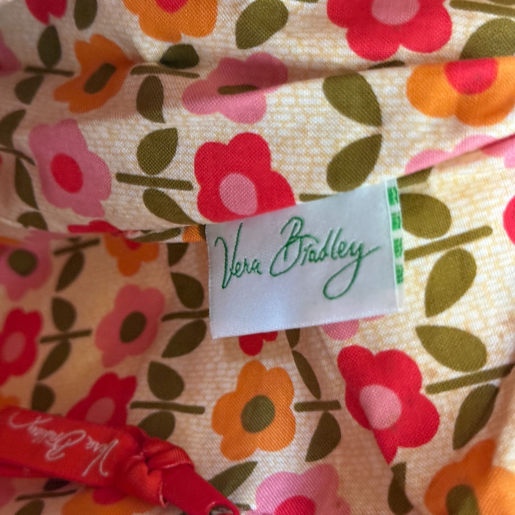 Vera Bradley Vera Bradley Frill Folkloric Patent Strap Hobo Purse Size ONE SIZE - 9 Thumbnail
