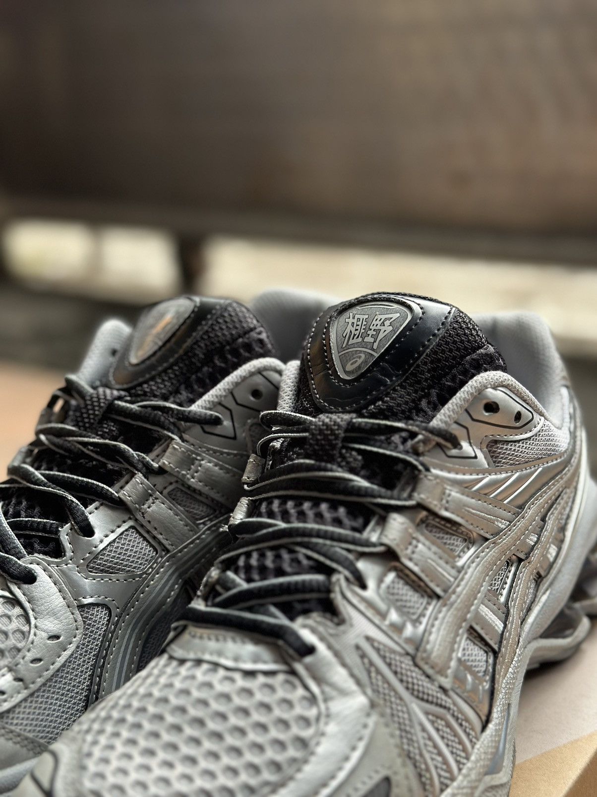 Asics ASICS Gel Kayano Legacy "Pure Silver" Size US 9 / EU 42 - 5 Thumbnail