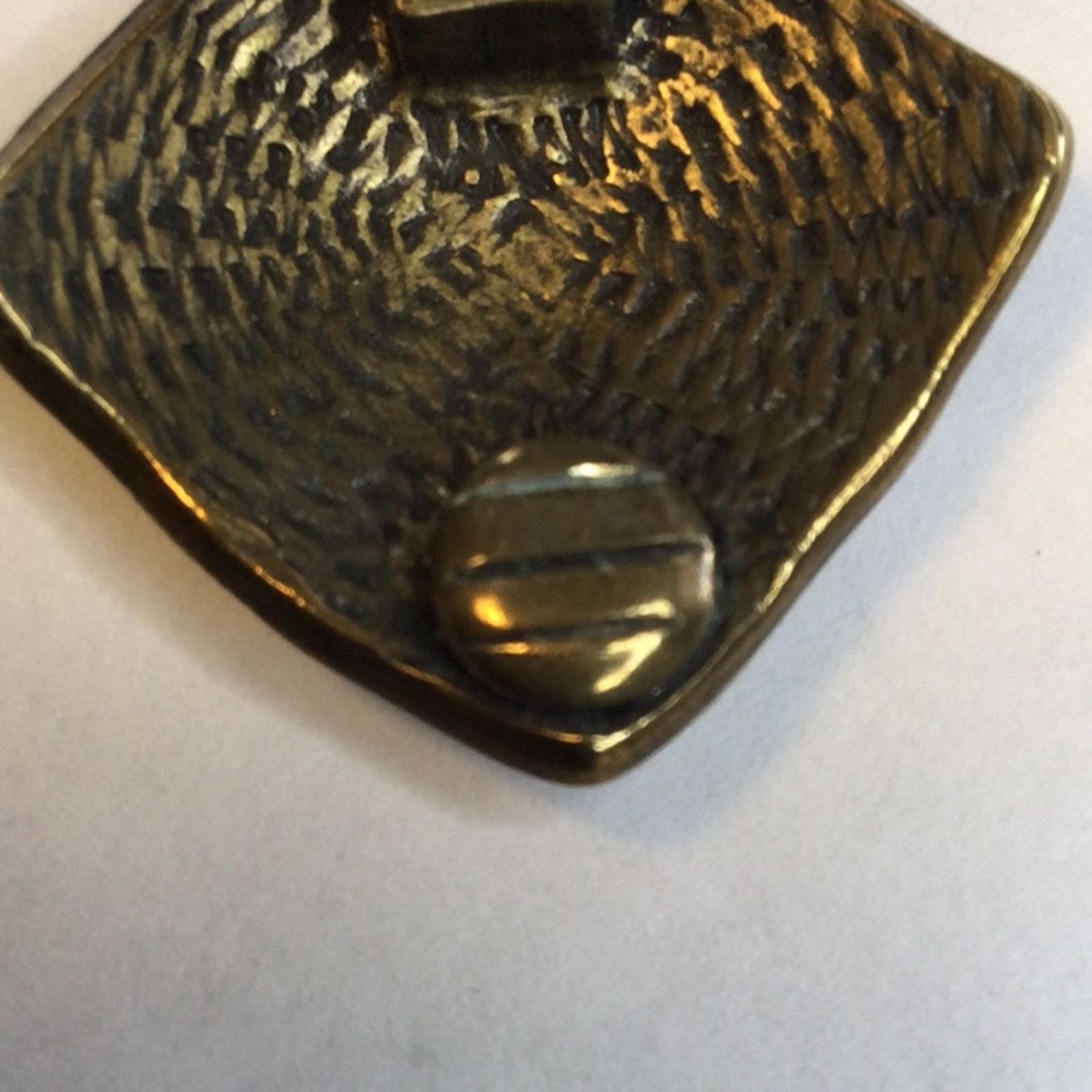 Other Vintage Modernist Bronze Tribal Aztec Design ClipOn Earrings Size ONE SIZE - 7 Thumbnail