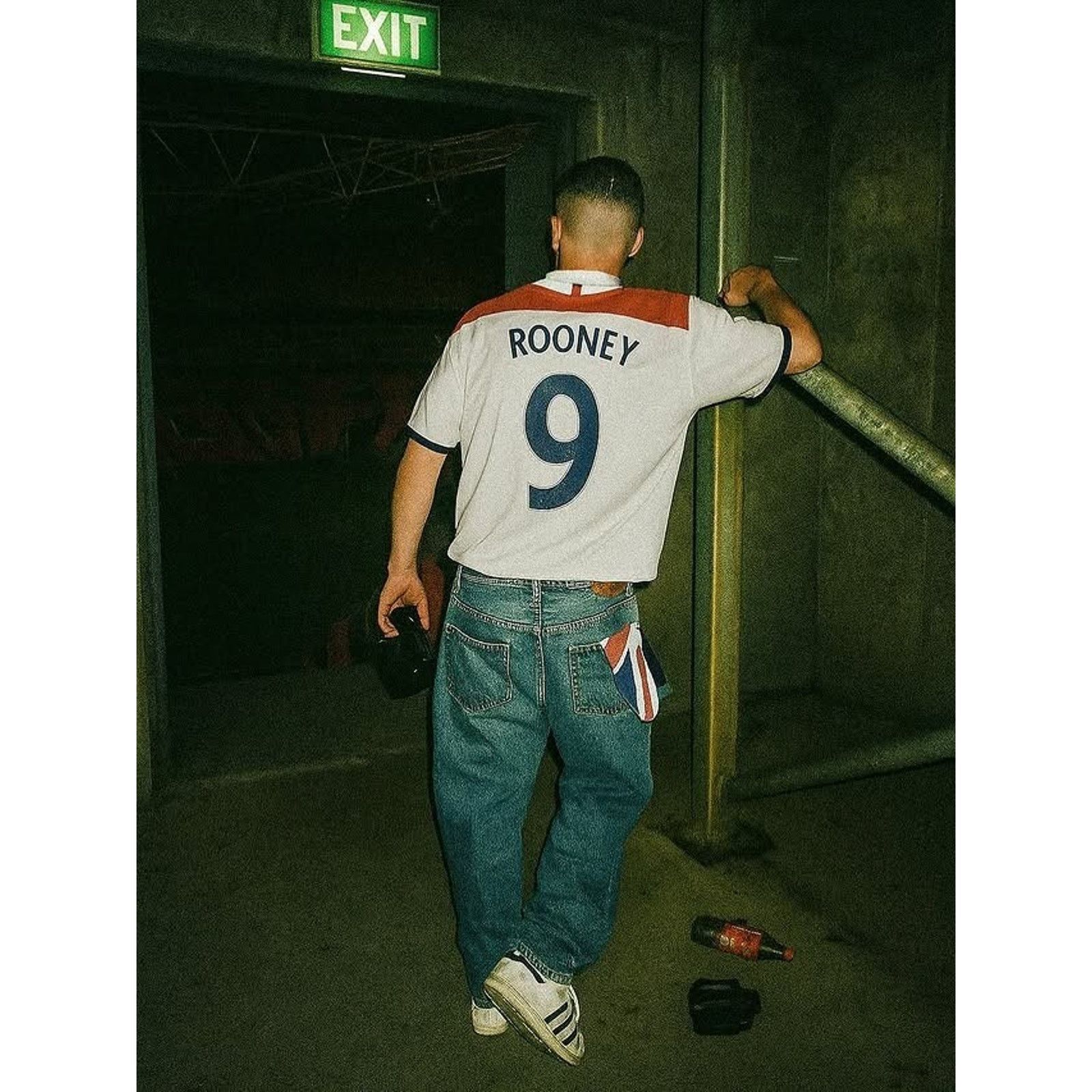 Umbro AUTHENTIC 2003 England Home Wayne Rooney #9 – Soccer Jersey Size US M / EU 48-50 / 2 - 6 Thumbnail