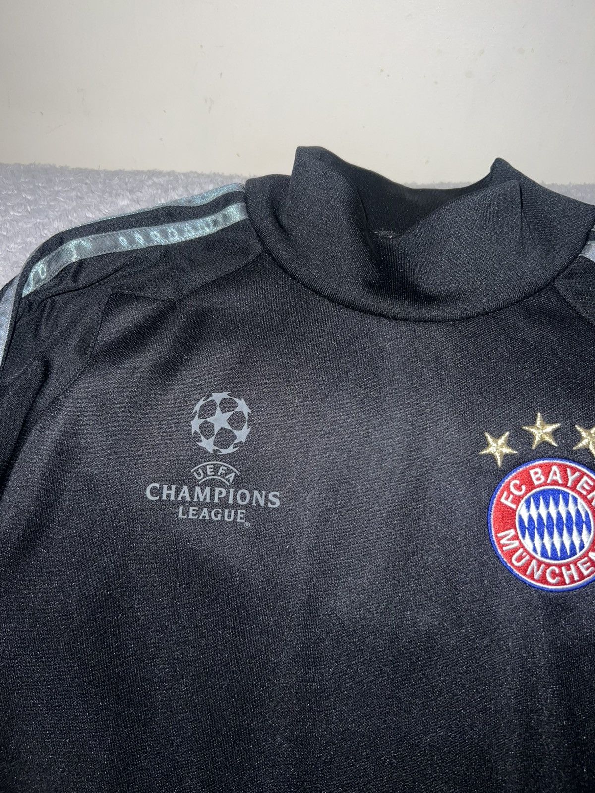 Adidas 2014-15 Bayern Munich adidas CL Training Top Size US S / EU 44-46 / 1 - 3 Thumbnail