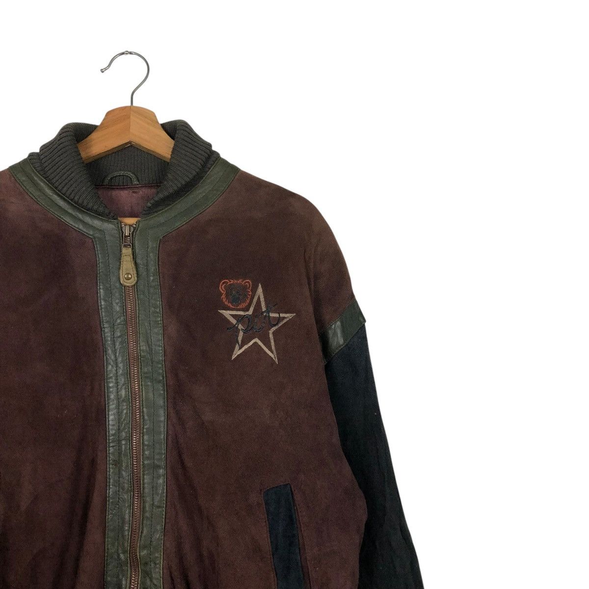 Japanese Brand 🔥VINTAGE BOMBER JACKET CARTOON VAZIIE ISSEY MIYAKE BIG LOGO Size US M / EU 48-50 / 2 - 8 Thumbnail