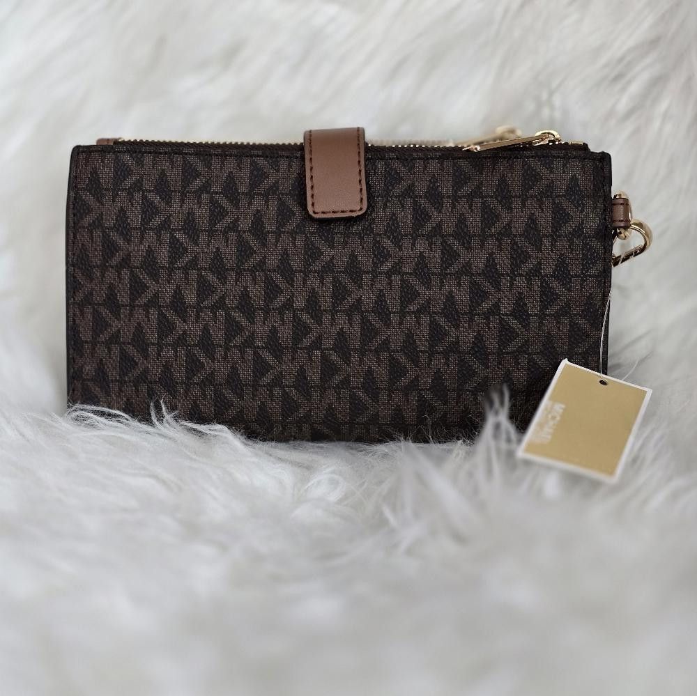 Michael Kors Michael Kors Brown Monogram Wristlet Size ONE SIZE - 2 Thumbnail