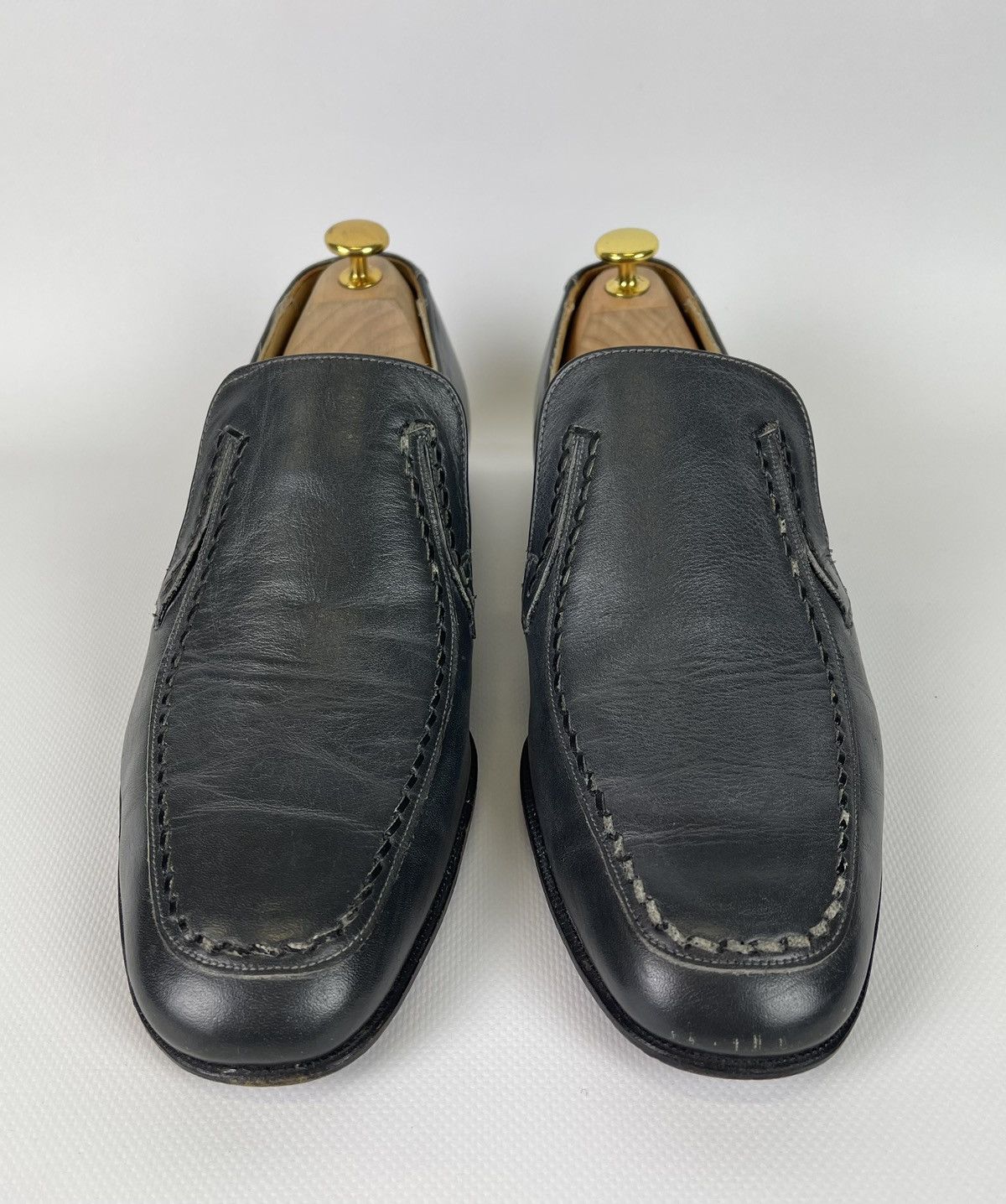 Loake Loake England Slip On Loafers Casual Leather Shoes Grey Size US 9.5 / EU 42-43 - 3 Thumbnail