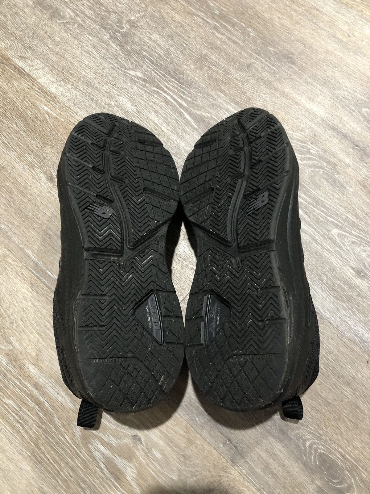 New Balance New Balance 857 Shoes Men Sz 11.5 2E Slip Resist Work Shoes Size US 11.5 / EU 44-45 - 12 Thumbnail