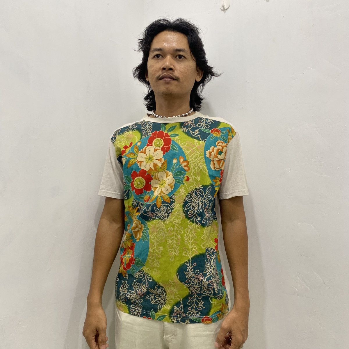 Japanese Brand × Takeo Kikuchi Takeo Kikuchi Floral Pattern Japanese Design Tees Size US M / EU 48-50 / 2 - 2 Thumbnail