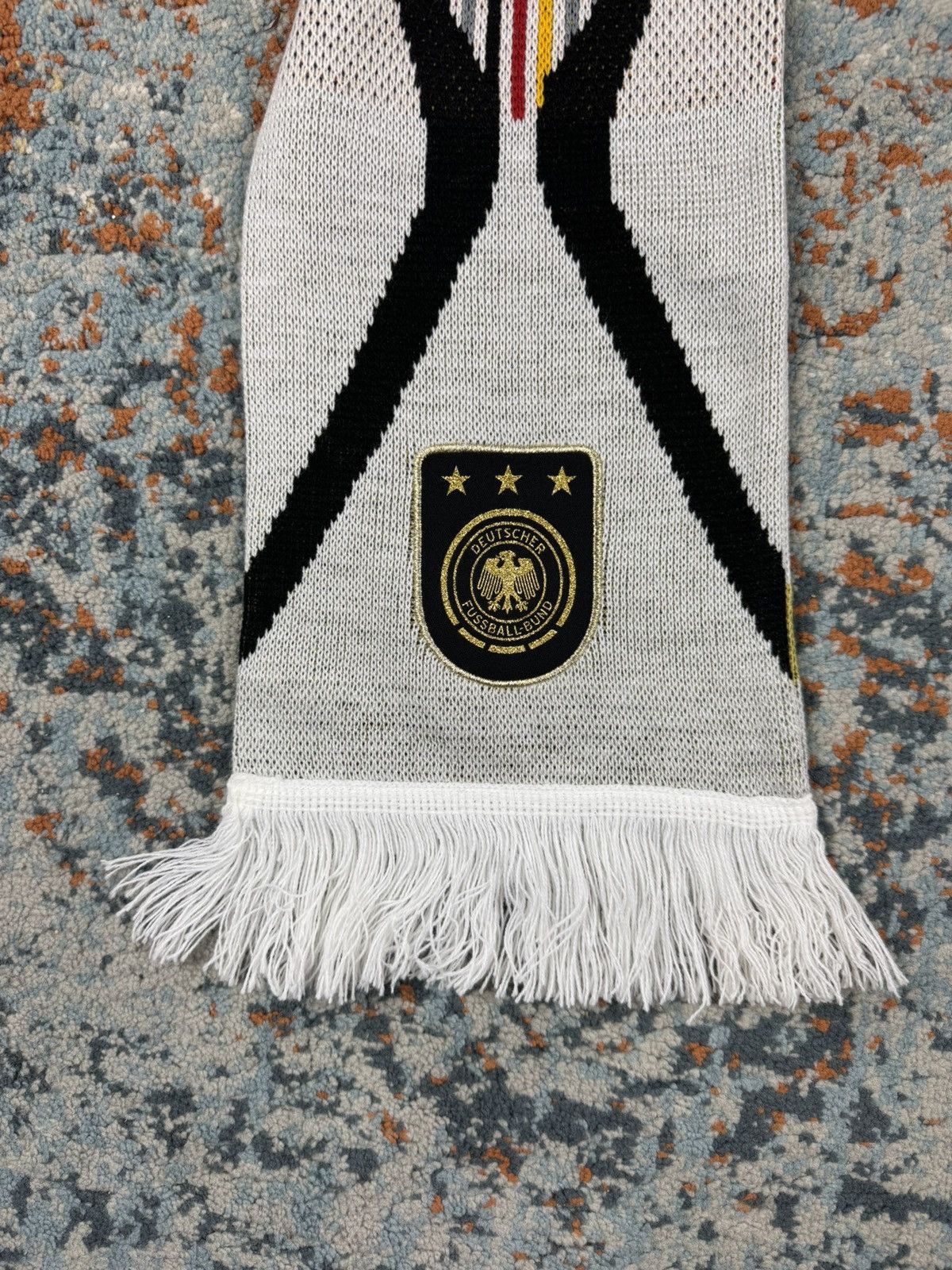 Adidas × Vintage Vintage y2k Adidas Deutschland Germany official scarf shawl Size ONE SIZE - 6 Thumbnail