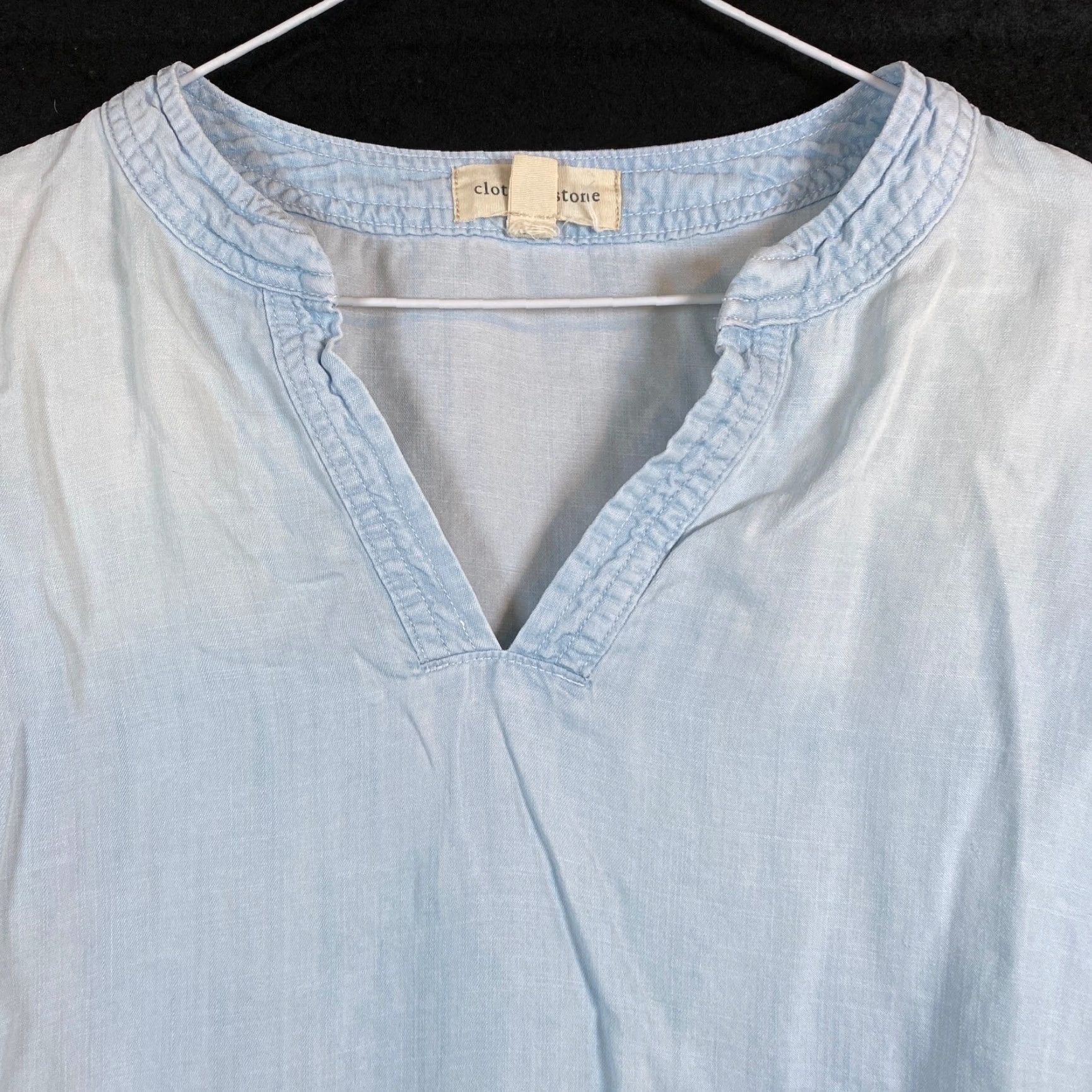 Anthropologie Cloth & Stone Anthropologie Womens Shirt Blue Bell Sleeve V-Neck Peplum XS Shirt Women Blue Bell Sleeve VNeck Peplum Small C&B Stone Anthropologie Size S / US 4 / IT 40 - 2 Thumbnail