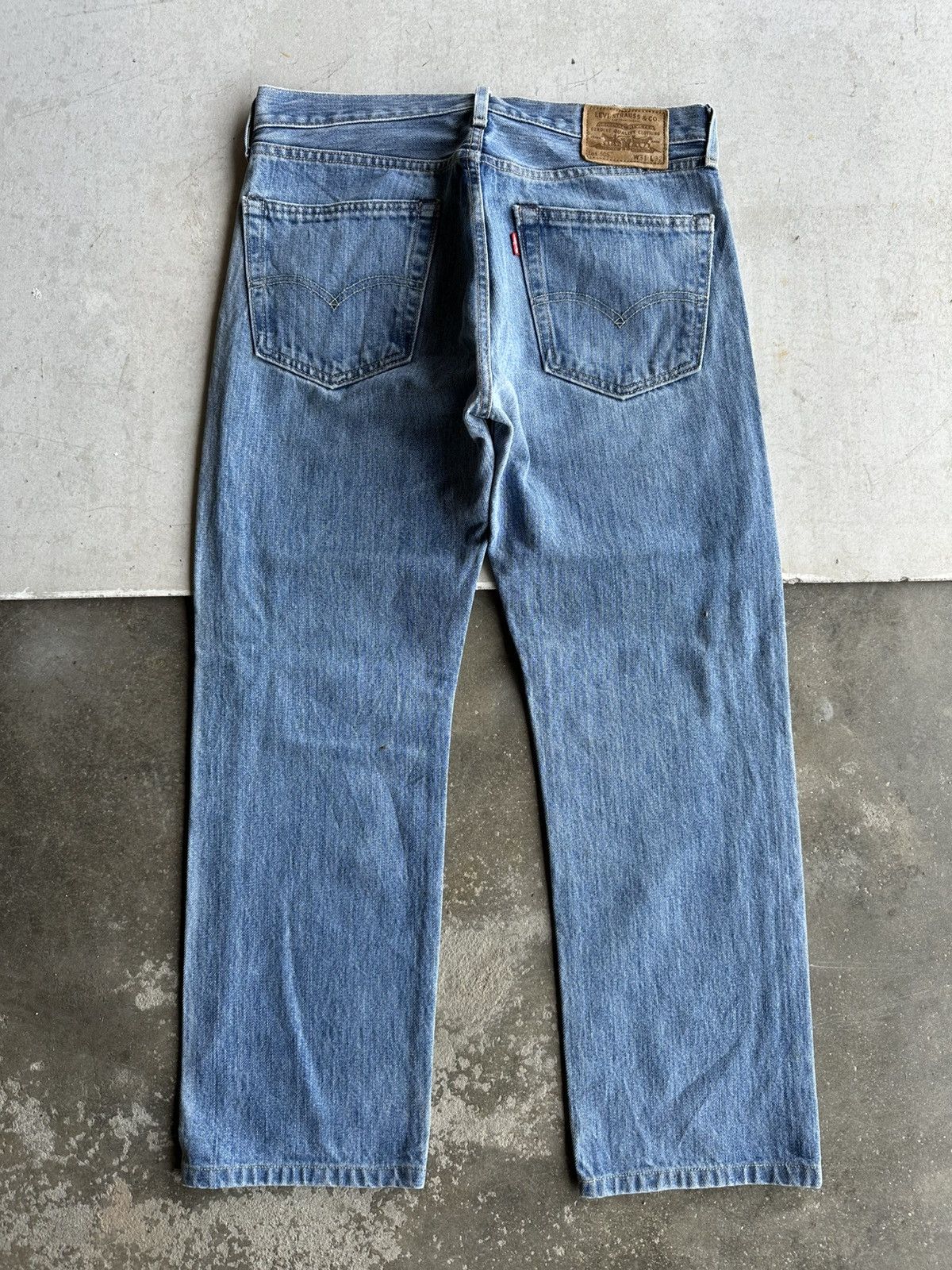Levi's Vintage Clothing Vintage LEVI’S 505 Jeans Blue Washed Big E Denim Pants W30 Size US 30 / EU 46 - 14 Thumbnail