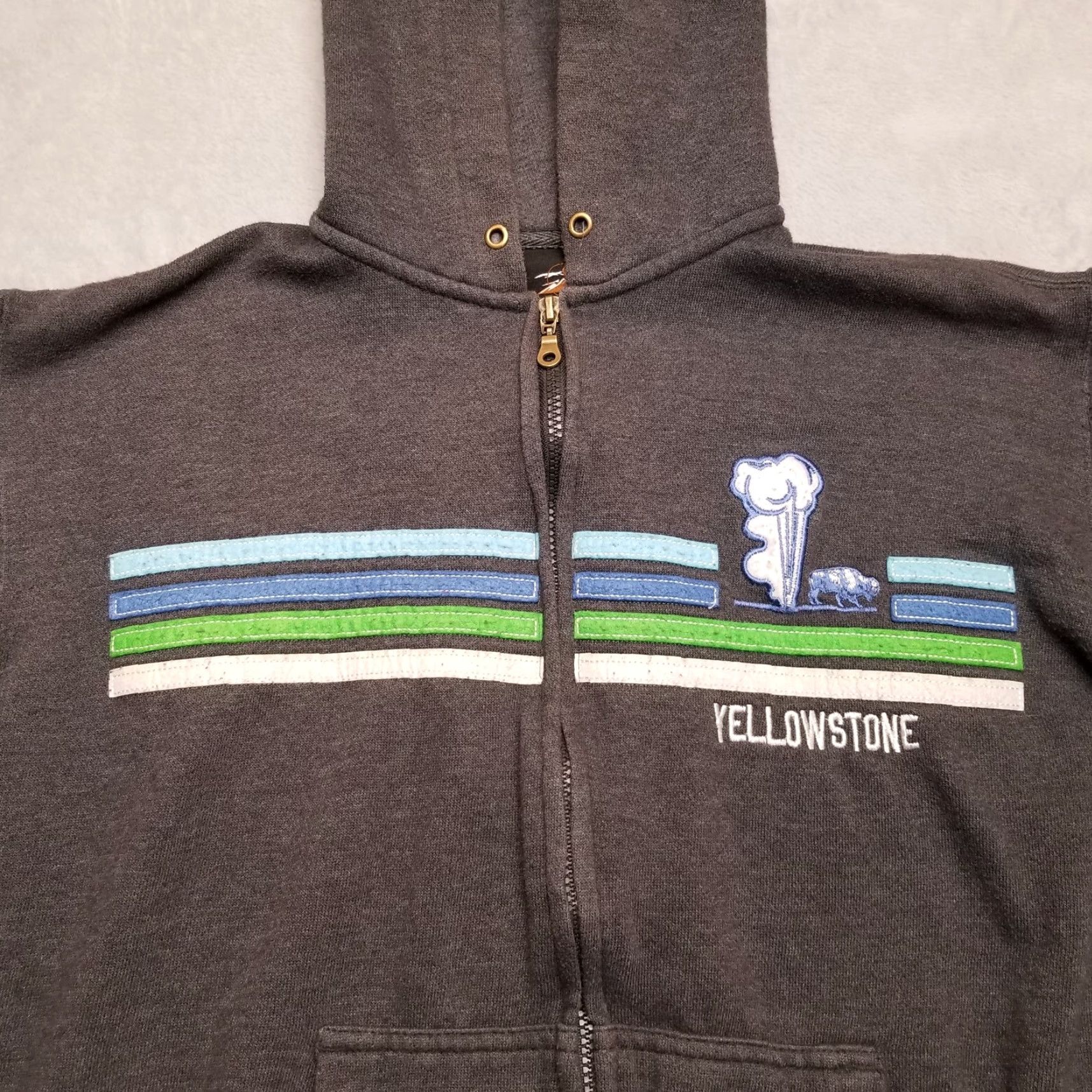 Vintage VINTAGE Yellowstone Hoodie Men S Gray Long Sleeve Hooded Montana Park Casual Size US S / EU 44-46 / 1 - 2 Thumbnail
