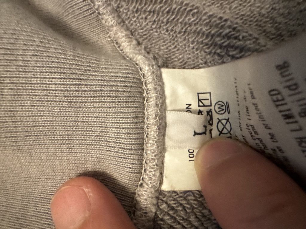 Cav Empt cav xoxoA crew Size US L / EU 52-54 / 3 - 5 Thumbnail