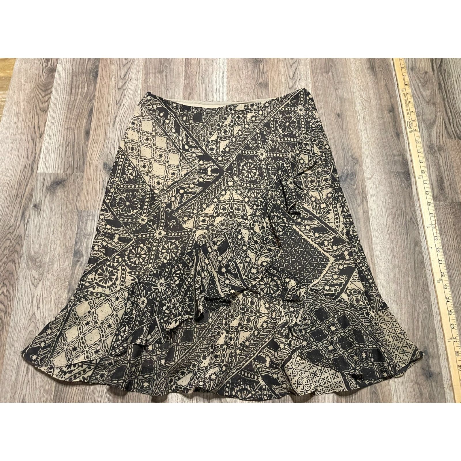 Chaps Chaps Skirt Women’s Medium Brown Print Allover Ruffled Hem Knee Length A-Line Casual FREE Return Boy? Women Size 32" / US 10 / IT 46 - 2 Thumbnail