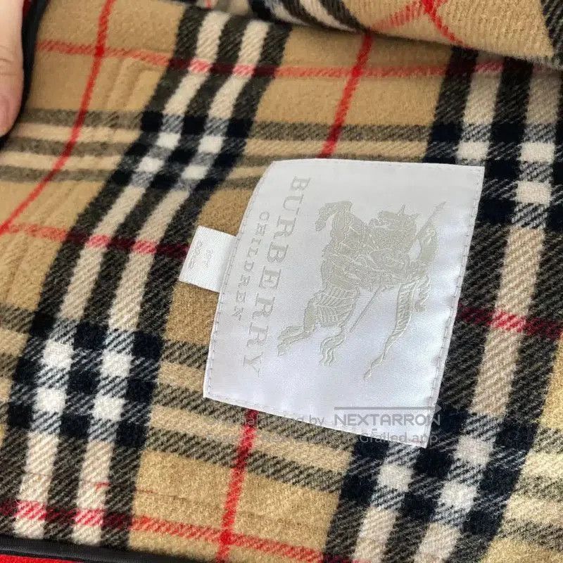 Burberry Burberry Red Wool Ladies Coat. Size S / US 4 / IT 40 - 3 Thumbnail