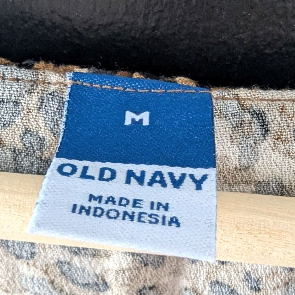 Old Navy Old Navy Womens Leopard Print Peplum Top Ruffle V-Neck Smocked Waist Womens M Size M / US 6-8 / IT 42-44 - 3 Thumbnail