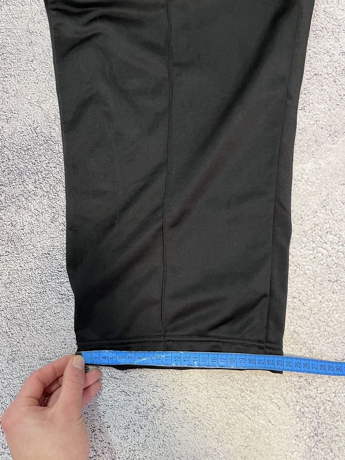 Puma Puma Women Track Pants Baggy Vintage Black To Fit Waist 37 Size 40" / US 18 - 11 Thumbnail