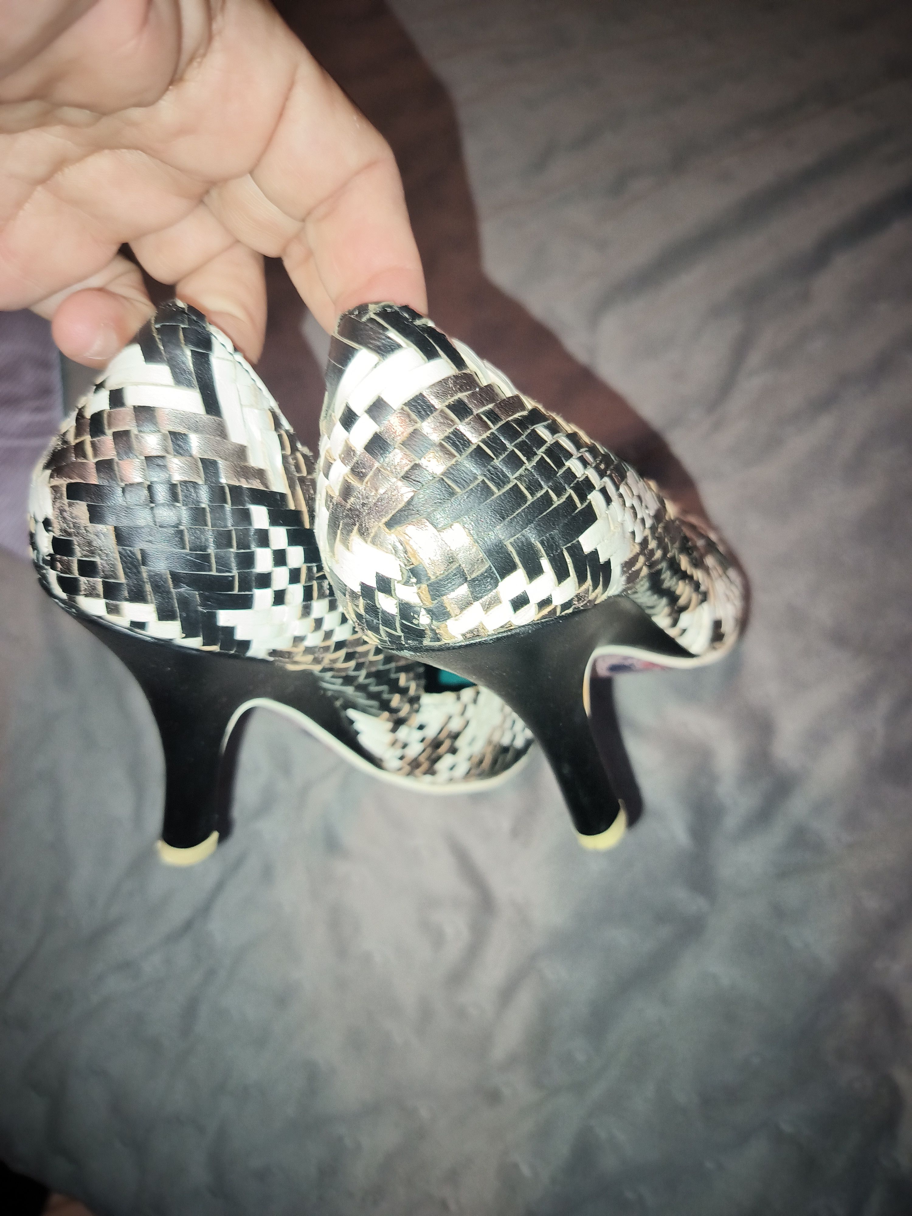 Other Irregular Choice Woven Black and White Pump Shoes EU 38.5 Size US 8.5 / IT 38.5 - 3 Thumbnail