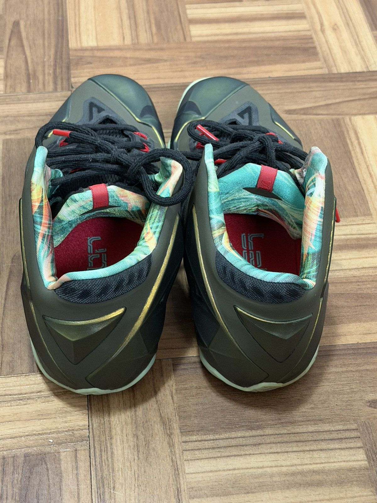 Nike Nike LeBron 11 King's Pride Size US 10.5 / EU 43-44 - 4 Thumbnail