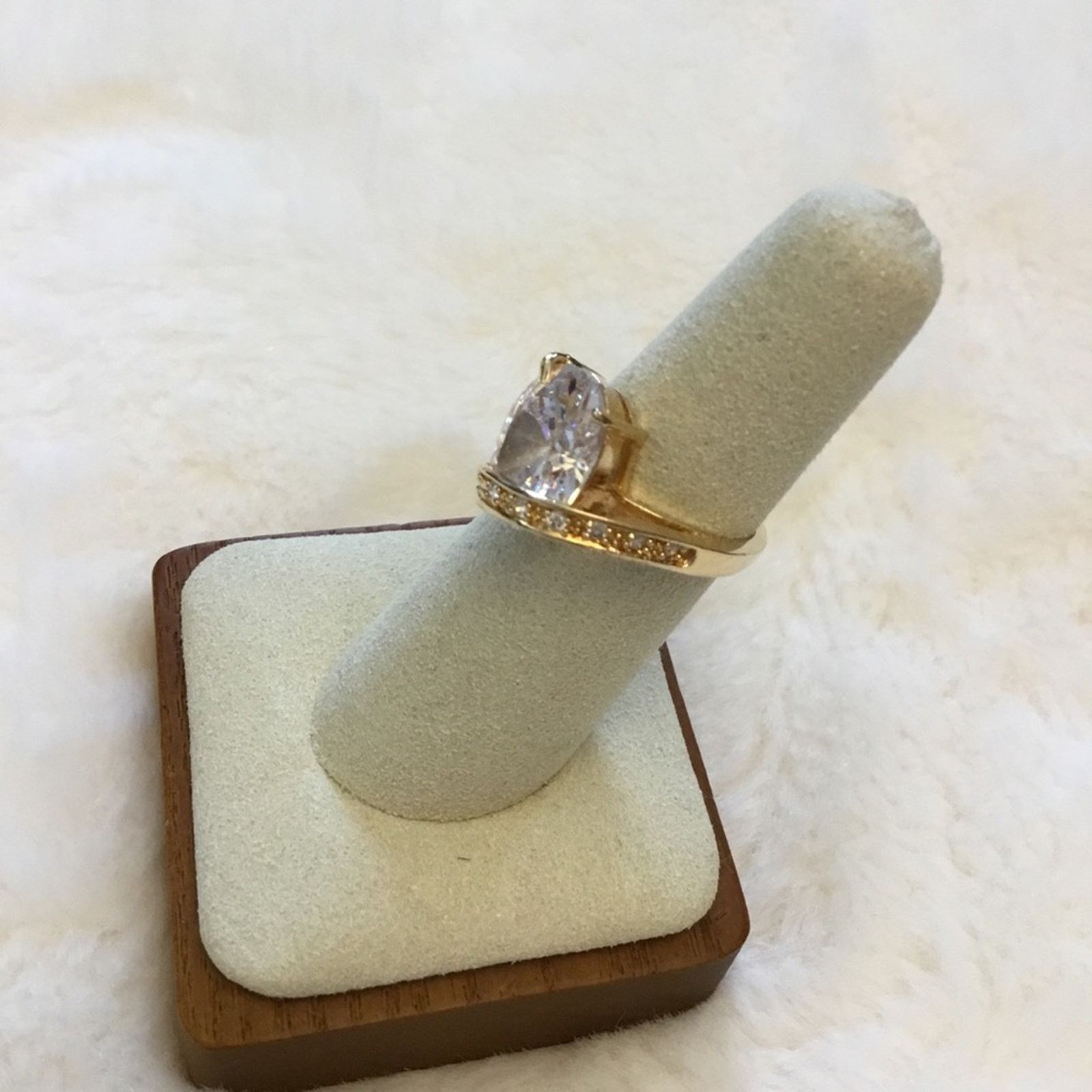 Other Gold Oval Stone Wrapped Ring Size ONE SIZE - 4 Thumbnail