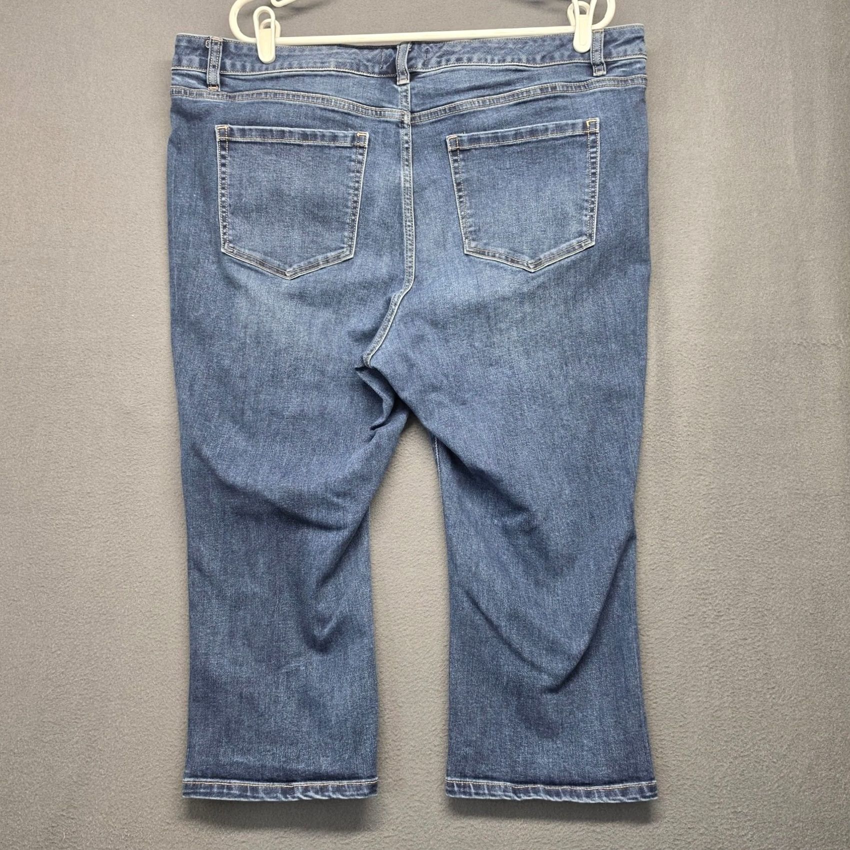 Vintage Lane Bryant Womens Jeans Cropped Capri 20in Inseam Mid Rise 20 Blue Girlfriend Short Plus Size Women Size 42" / US 20 - 2 Thumbnail