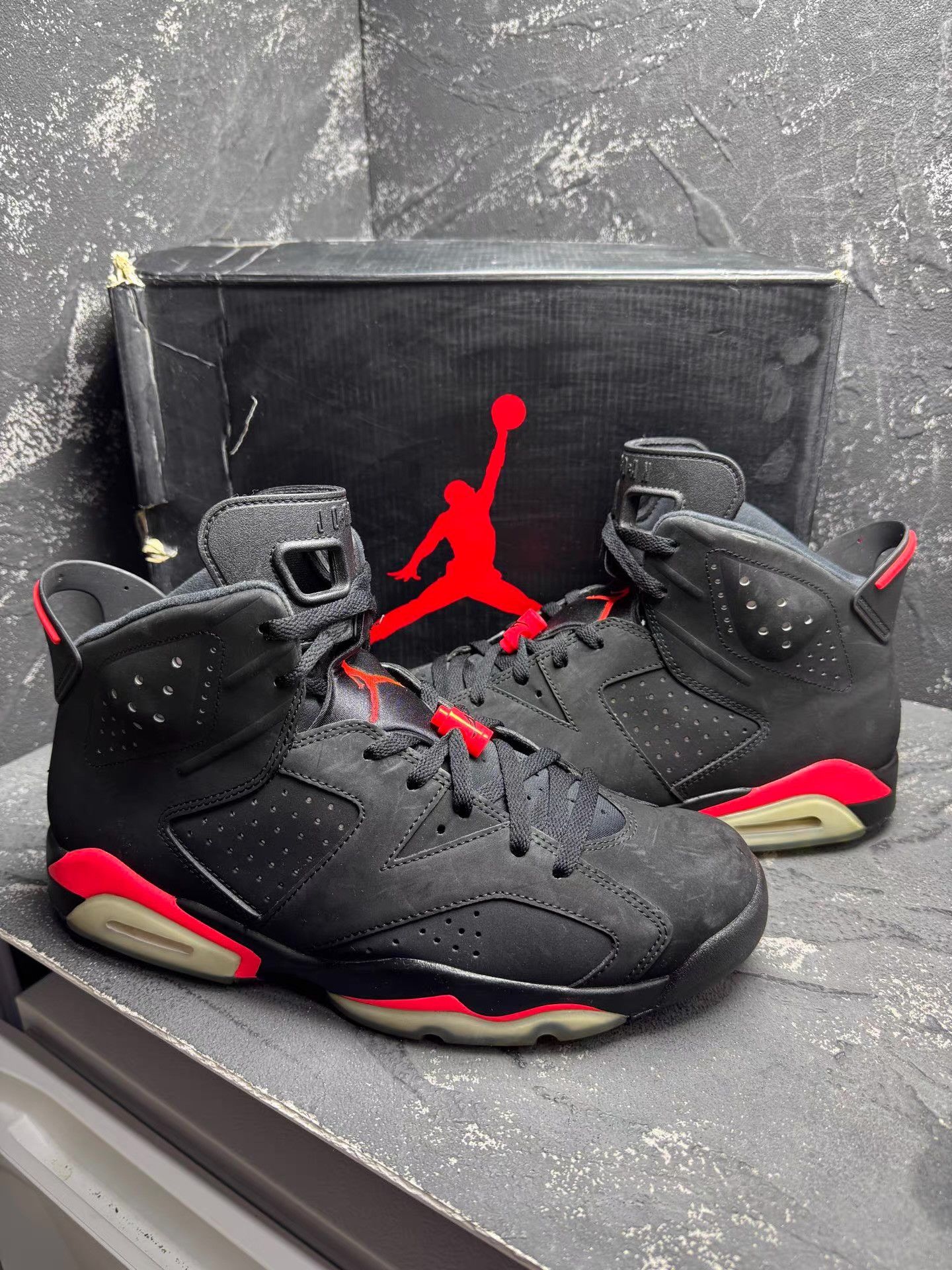 Nike Air Jordan 6 Black Red (2014) Q10 Size US 11 / EU 44 - 2 Thumbnail