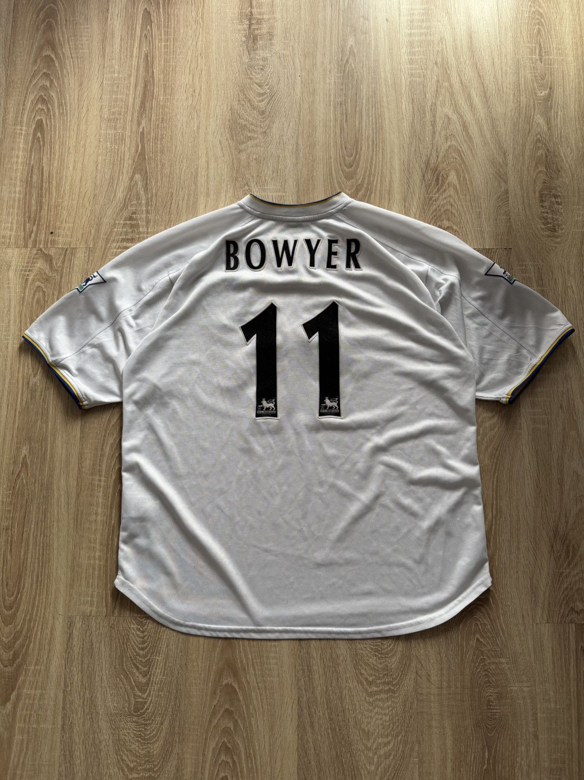 Nike Nike fc Leeds United Bowyer 2000/2002 Soccer Football jersey Size US XL / EU 56 / 4 - 4 Thumbnail