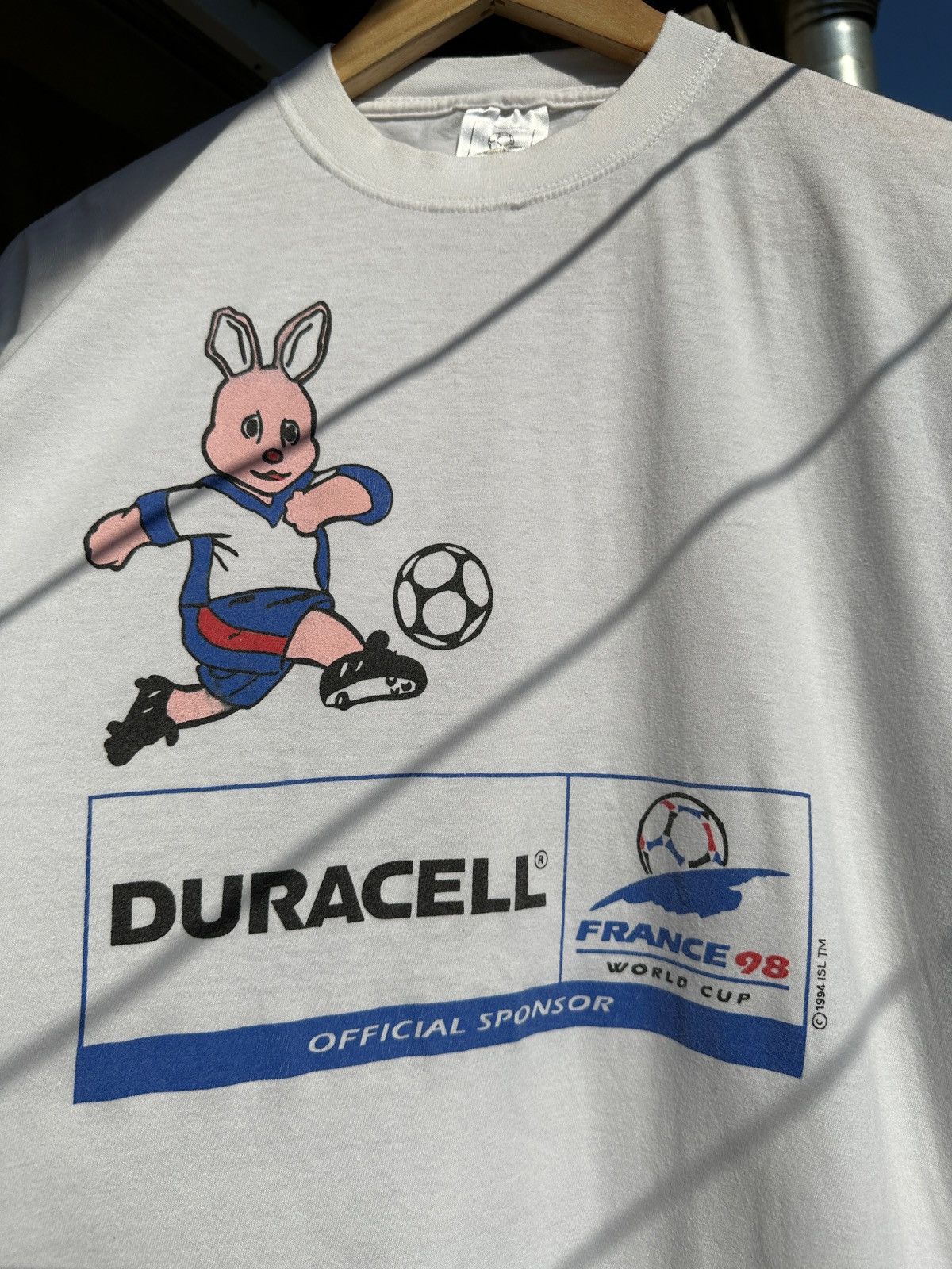 Vintage Vintage France 1998 Duracell World Cup Soccer T-Shirt Size US L / EU 52-54 / 3 - 6 Thumbnail