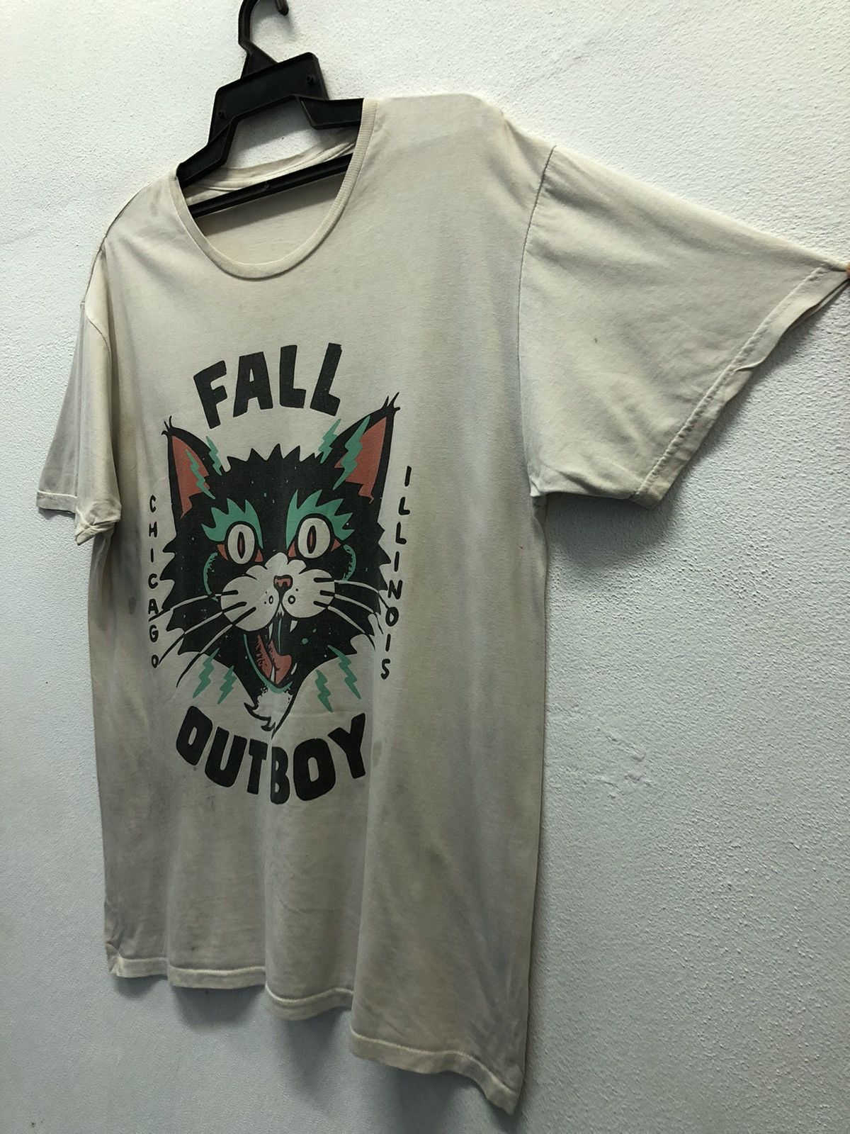 Band Tees Vintage Rock Band Fall Out Boy T-Shirt Size US L / EU 52-54 / 3 - 5 Thumbnail