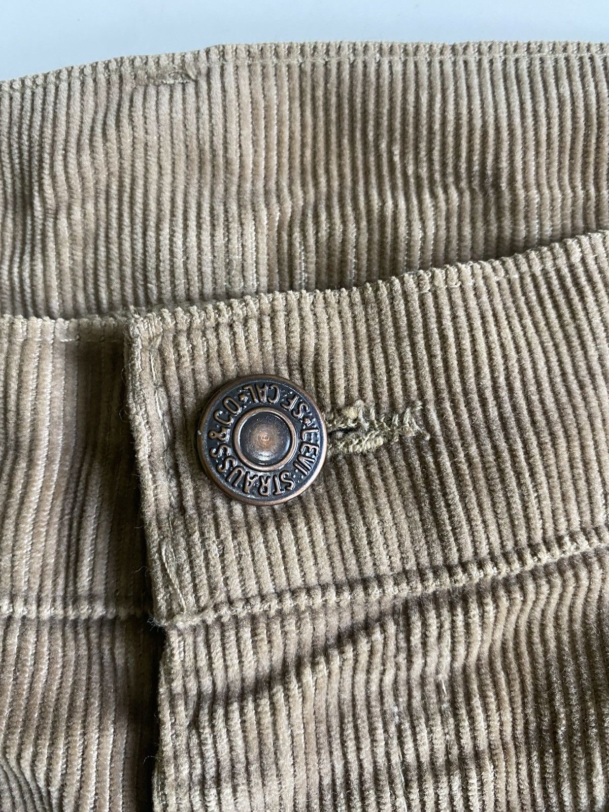 Levi's Vintage Clothing Vintge Levi’s corduroy two Navajo back pocket Size US 38 / EU 54 - 6 Thumbnail