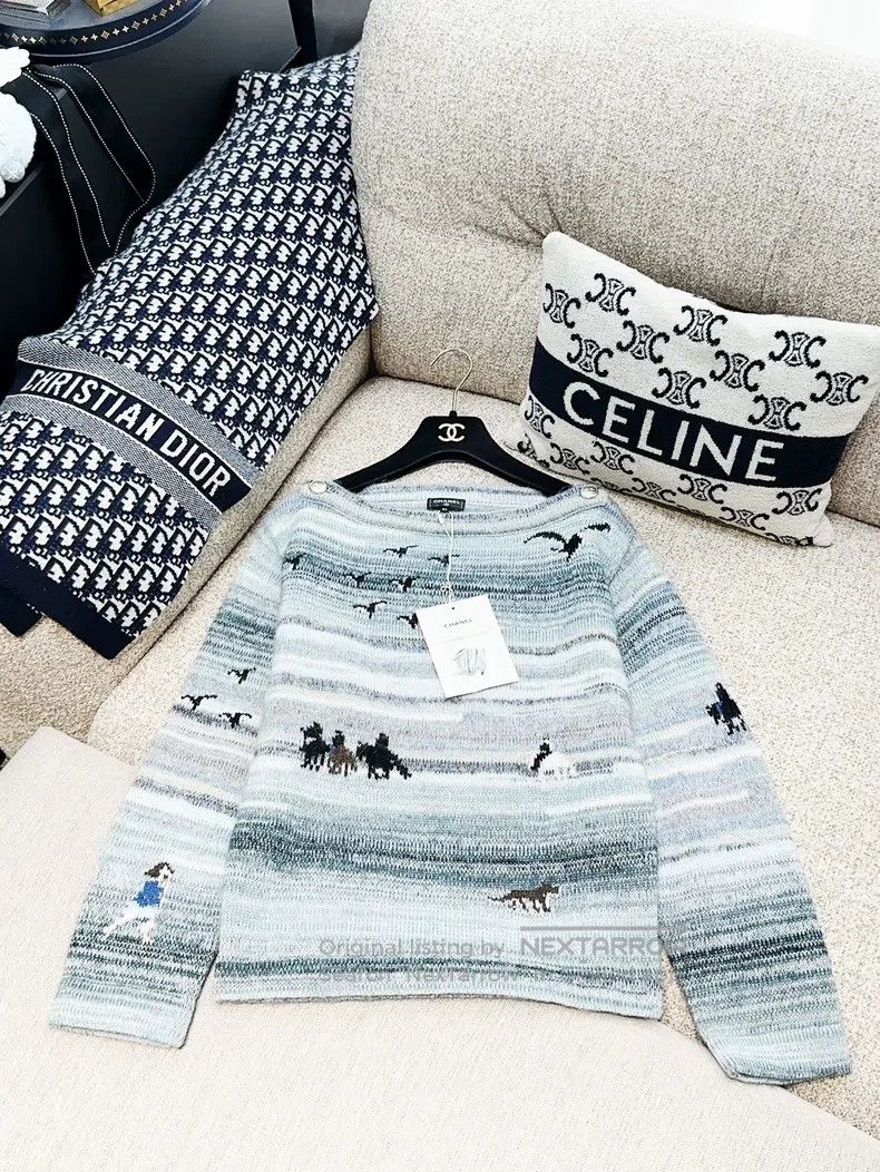 Chanel Chanel 24K gray cashmere bird seascape pattern knitted one Size XXS / US 00 / IT 34 - 1 Thumbnail