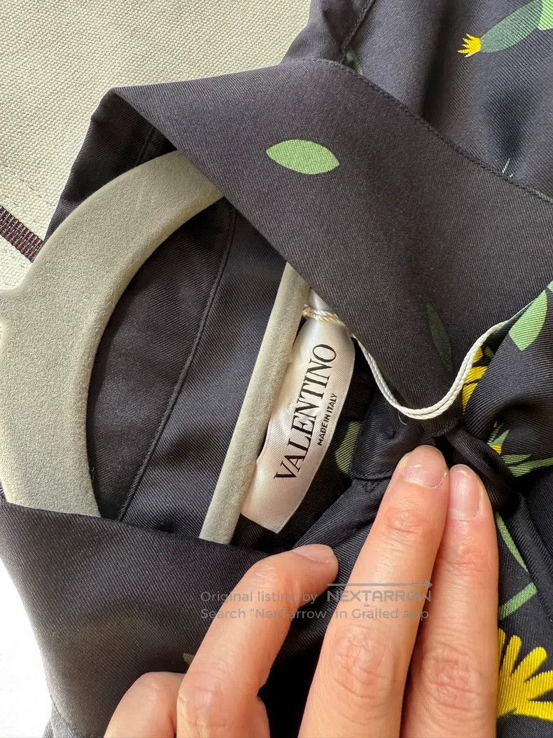 Valentino Valentino shirt Size M / US 6-8 / IT 42-44 - 2 Thumbnail